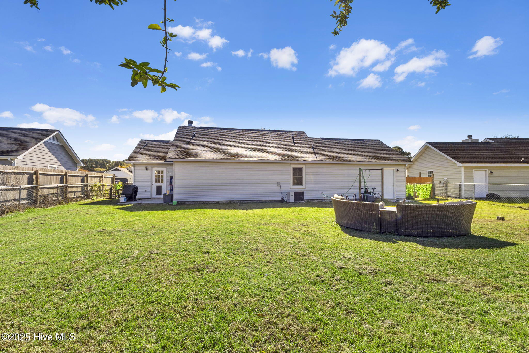 100539752 | Photo 30