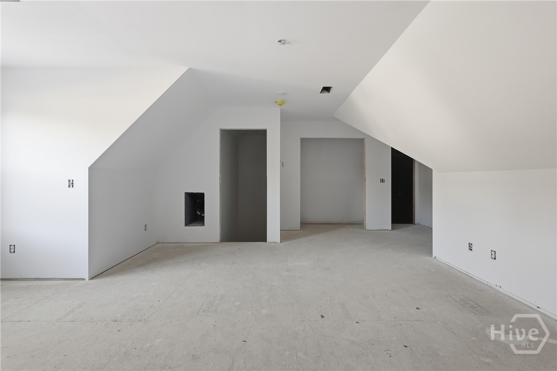 433 Exley Loop