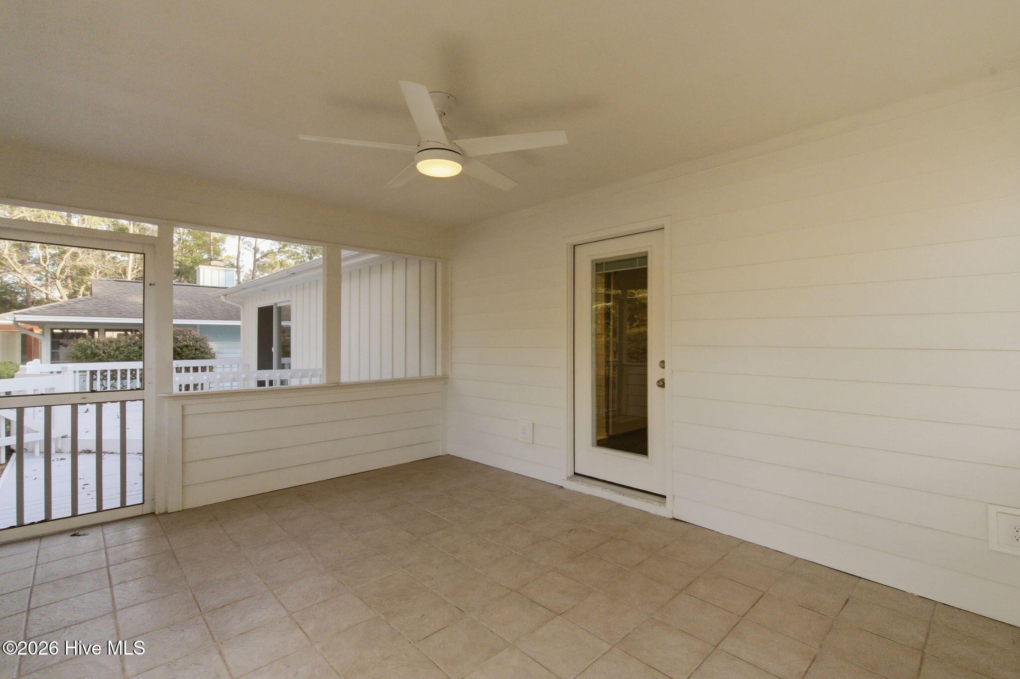 100555481 | Photo 47