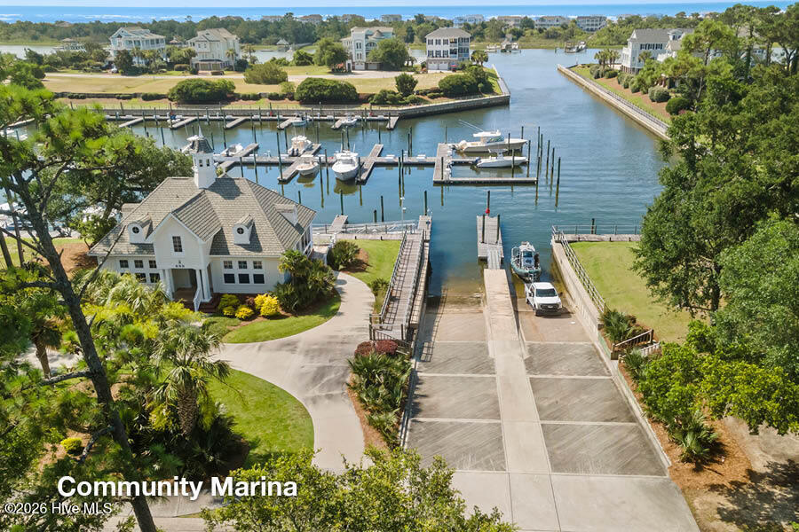 100559062 | Photo 14