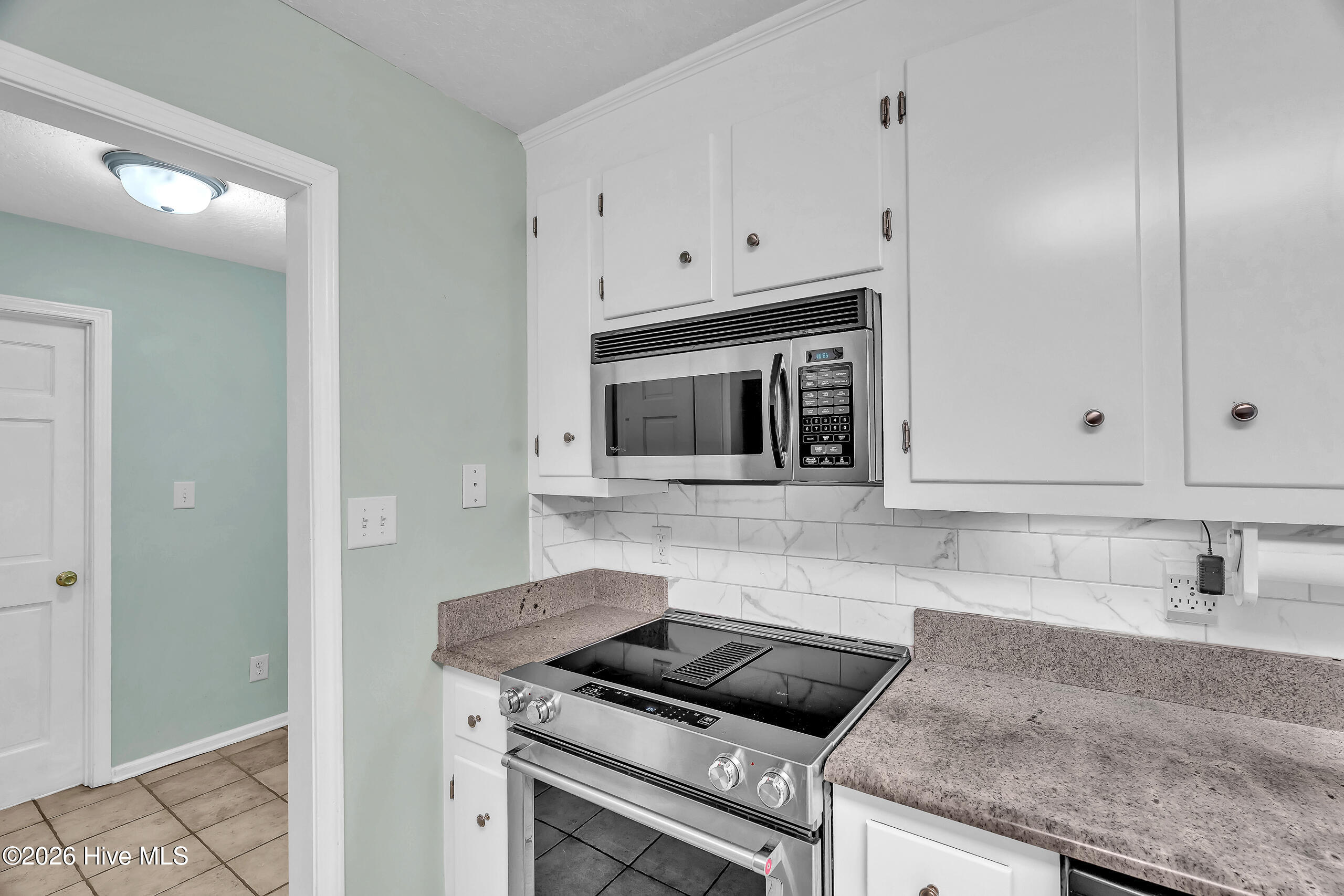 215 Winding Creek Way,Hubert