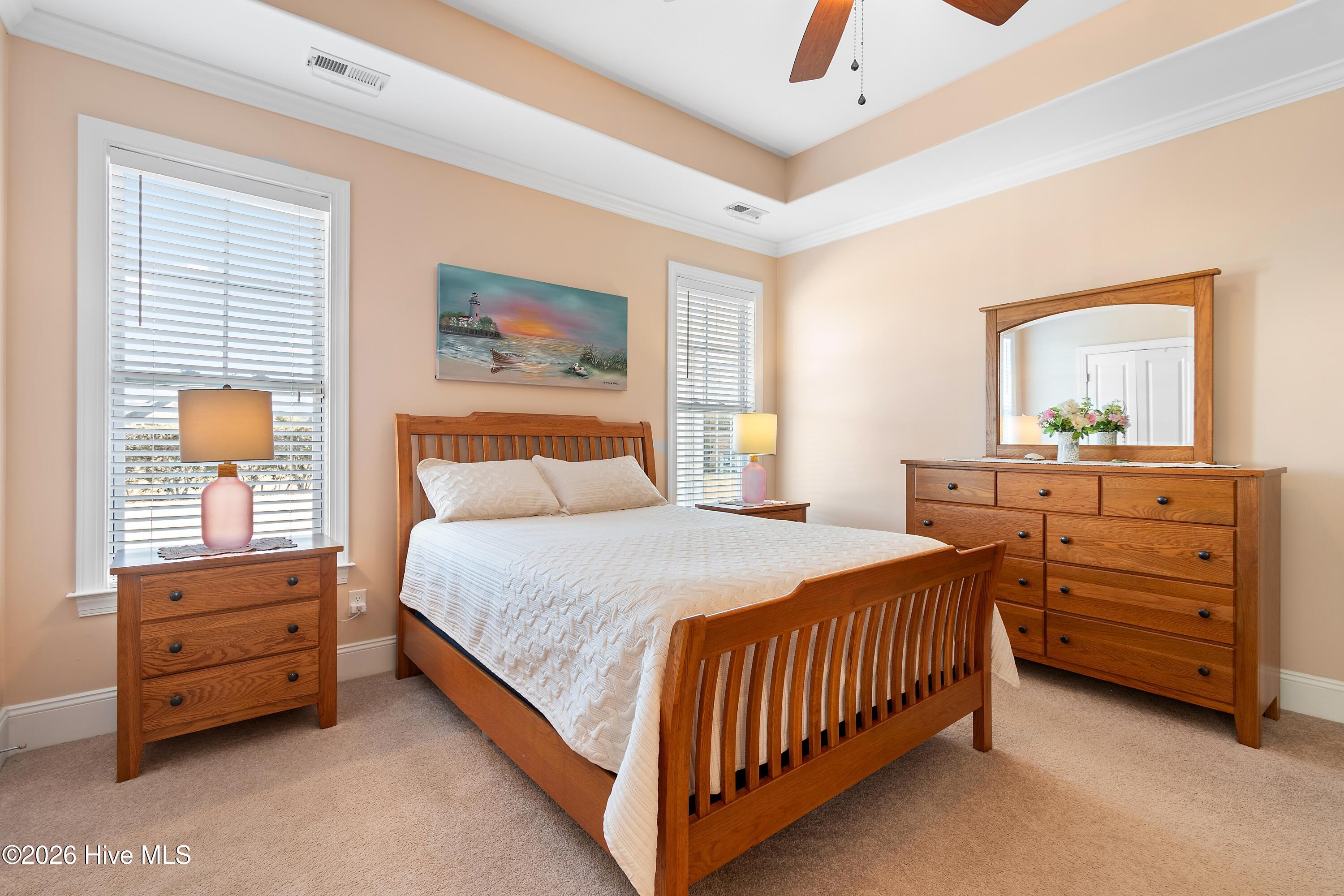 100538736 | Photo 21