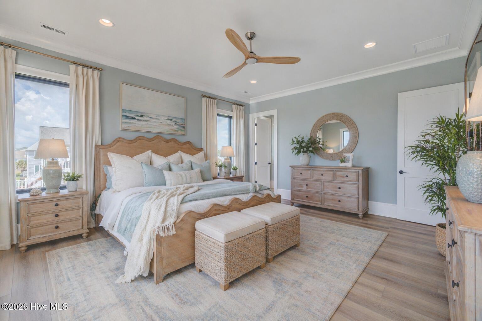 100519024 | Photo 42