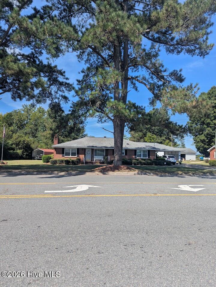 Exterior photo of 411 Main Street, Newton Grove, NC 28366. MLS: 100602647