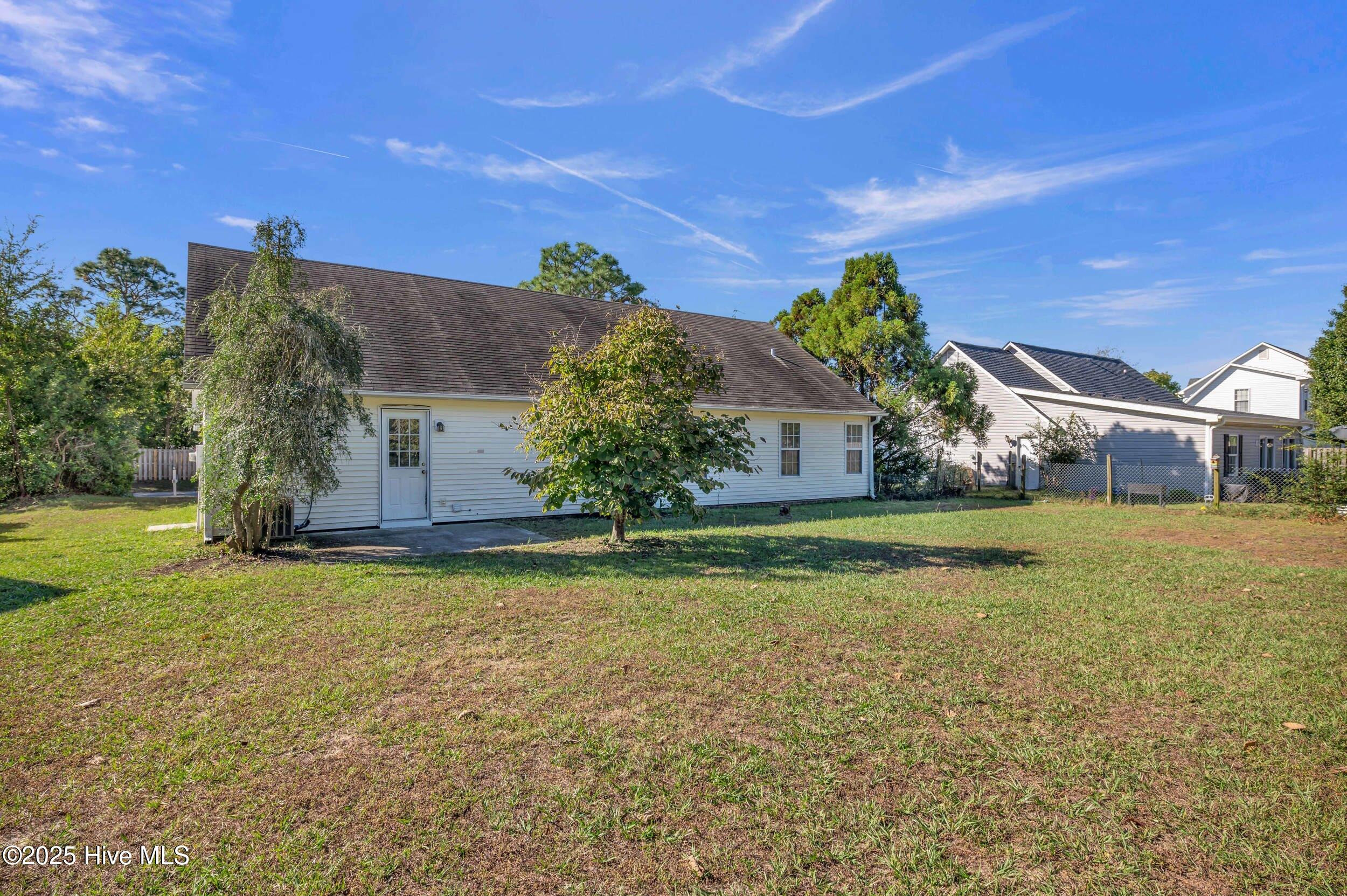 100536946 | Photo 26