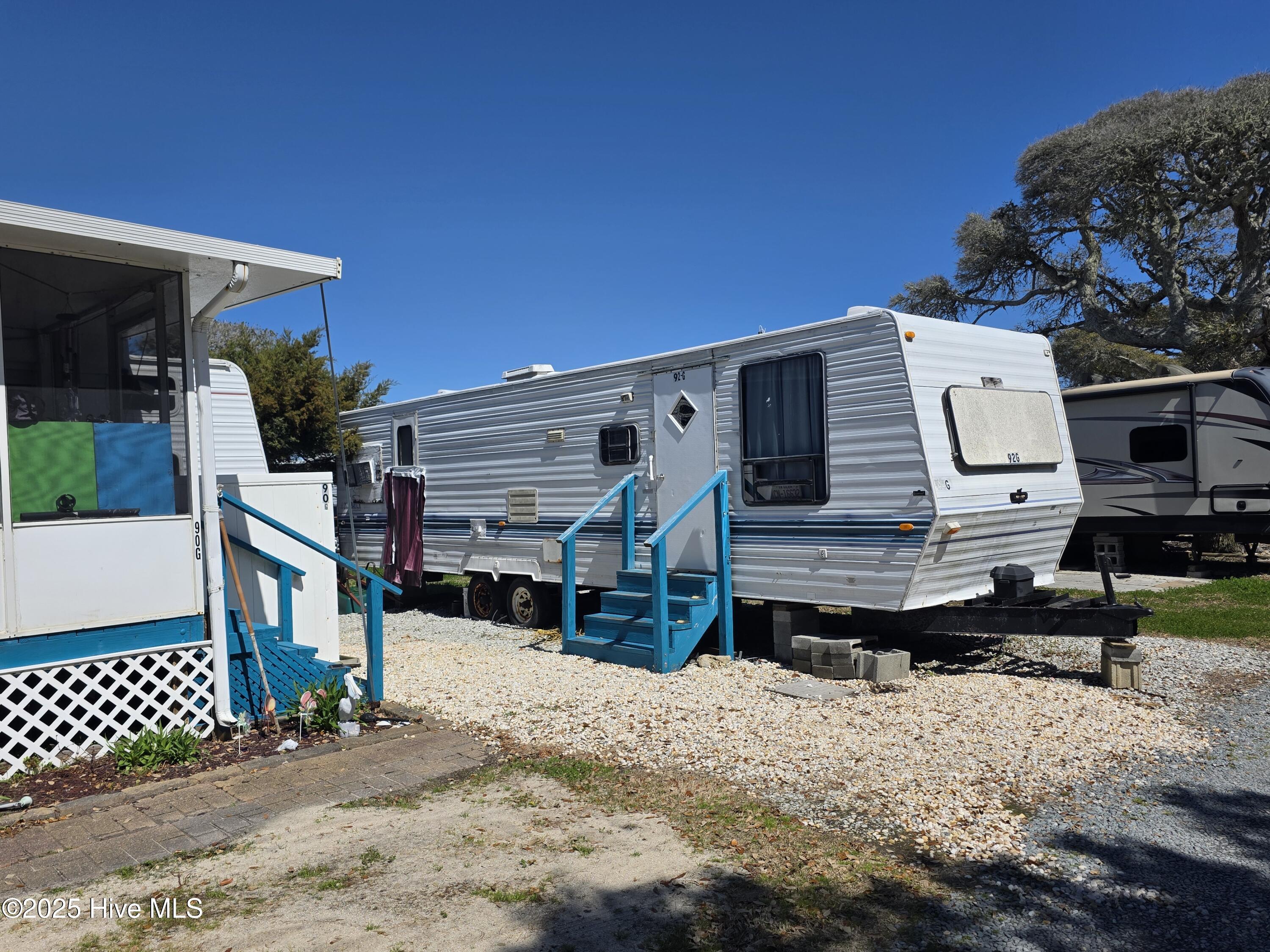 100495814 | Photo 28