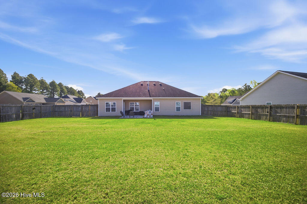 100565679 | Photo 36