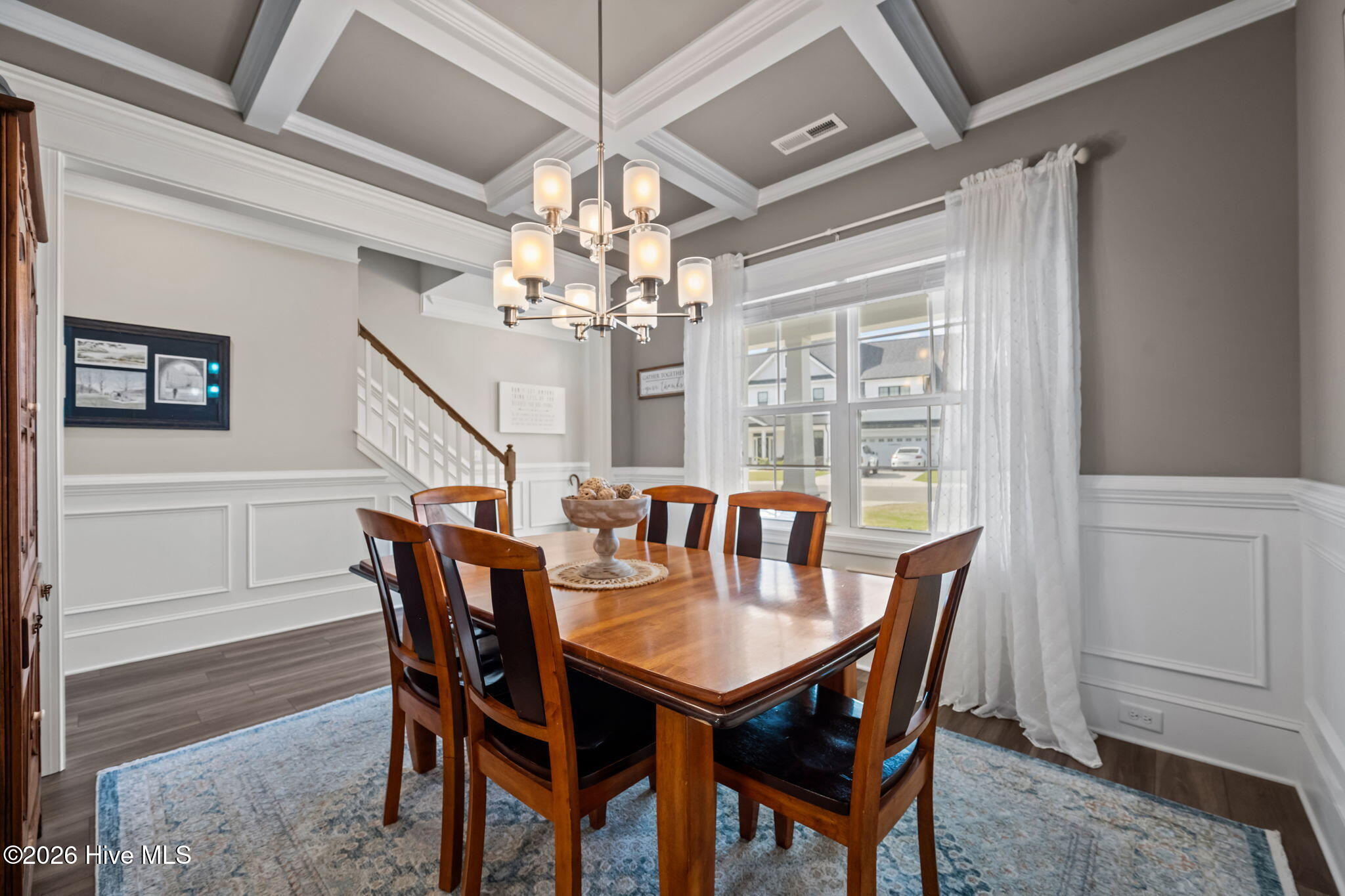 100564361 | Photo 15