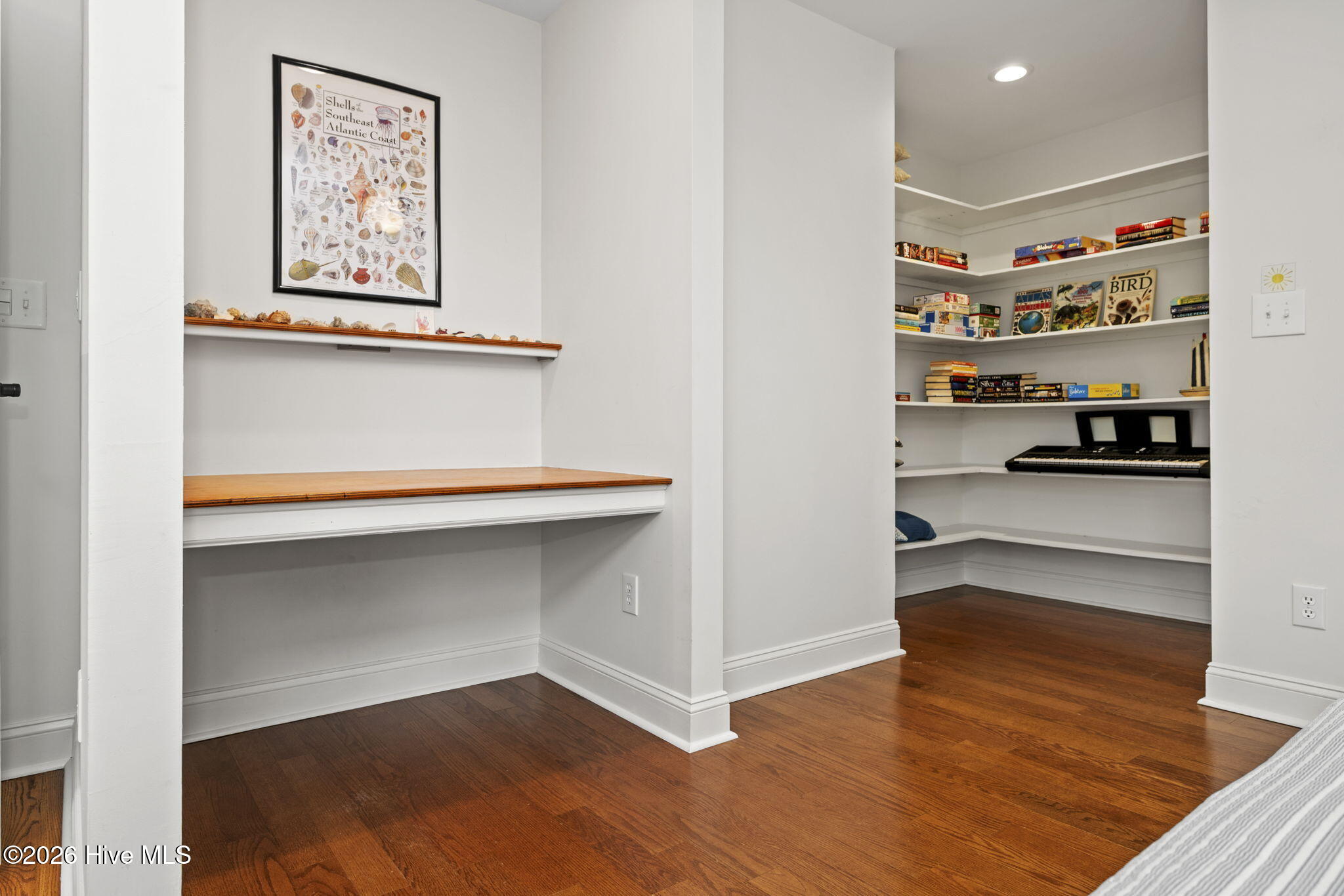 100557272 | Photo 29