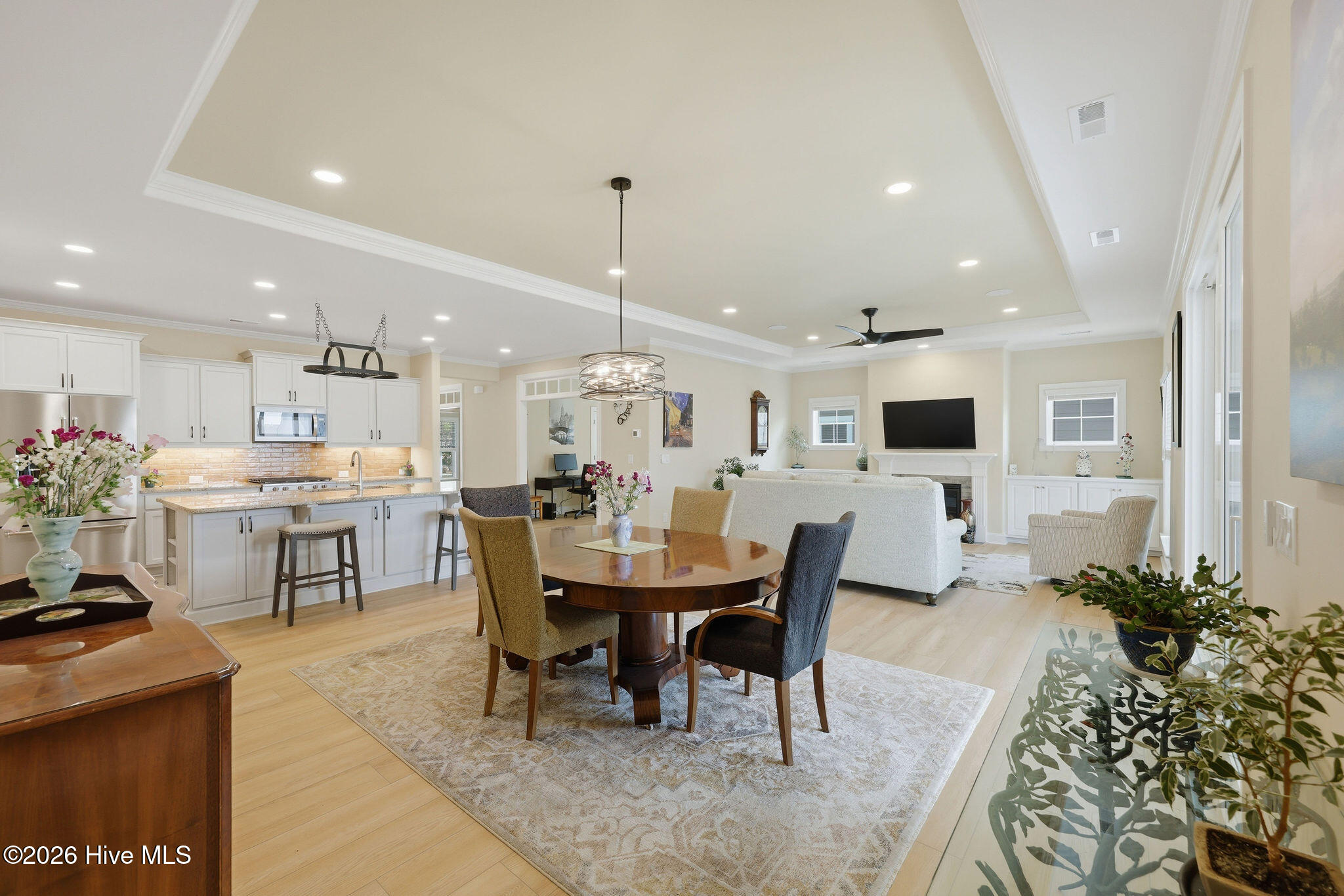 100568538 | Photo 14