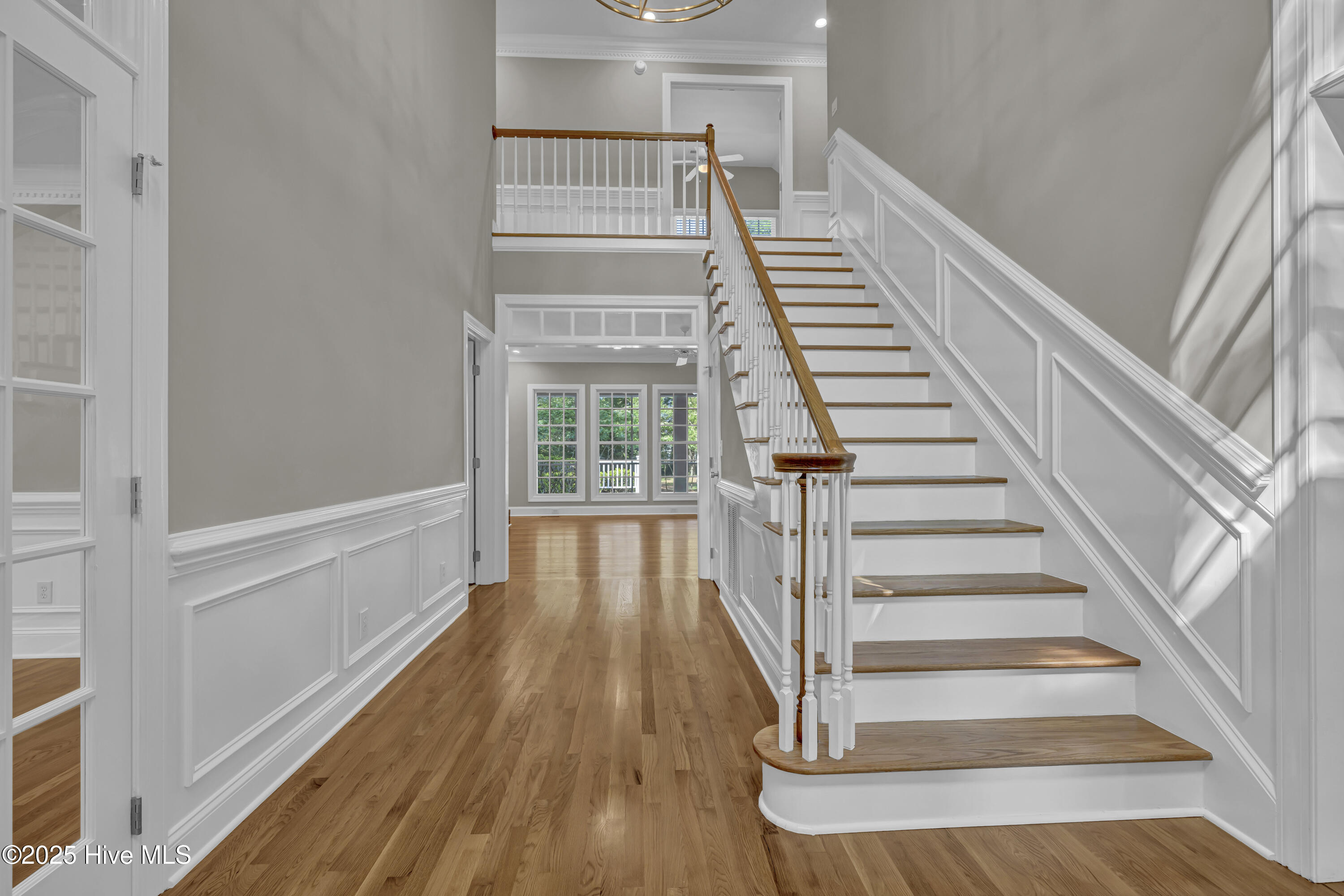 100516231 | Photo 19