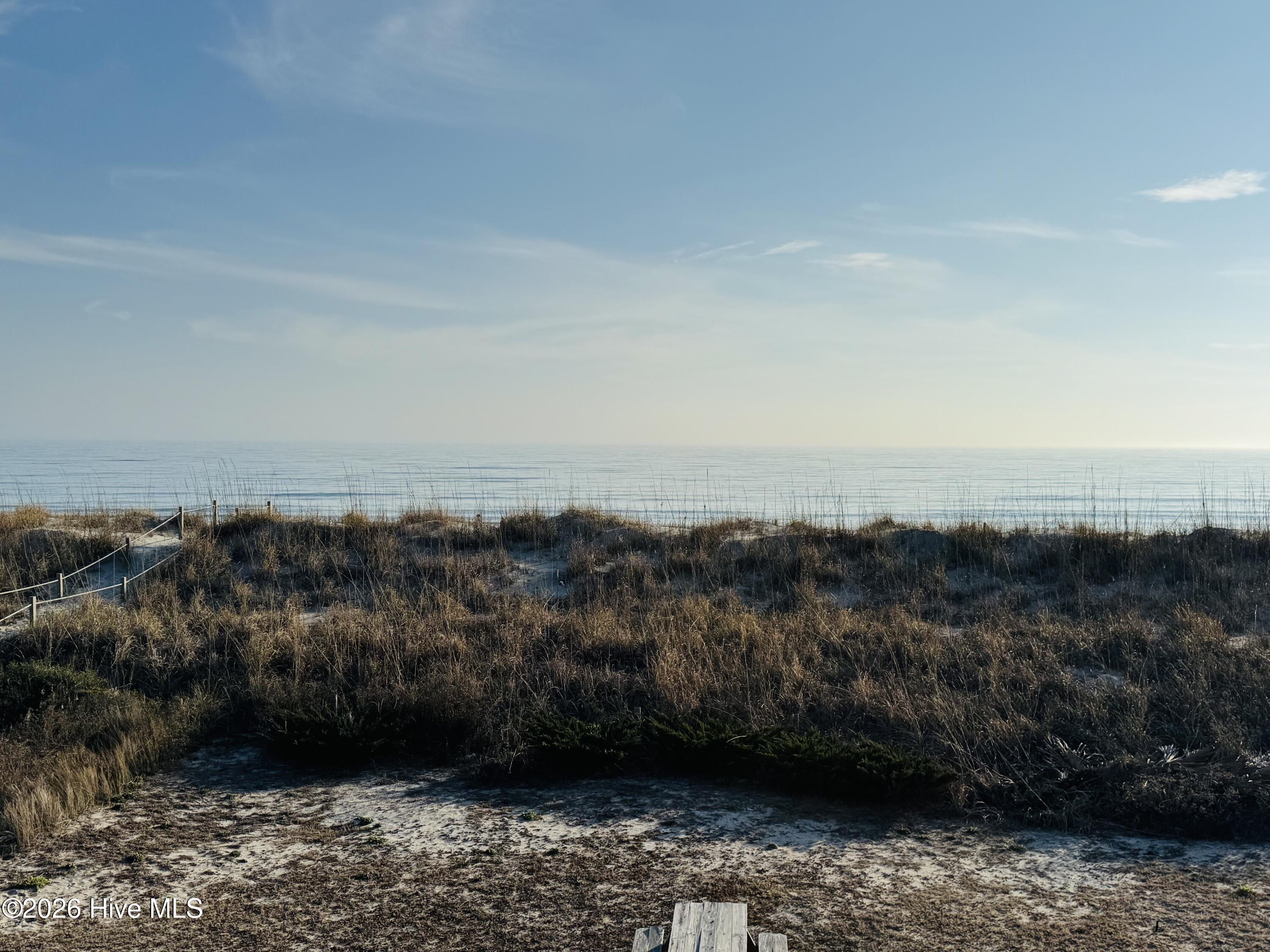 100548859 | Photo 28