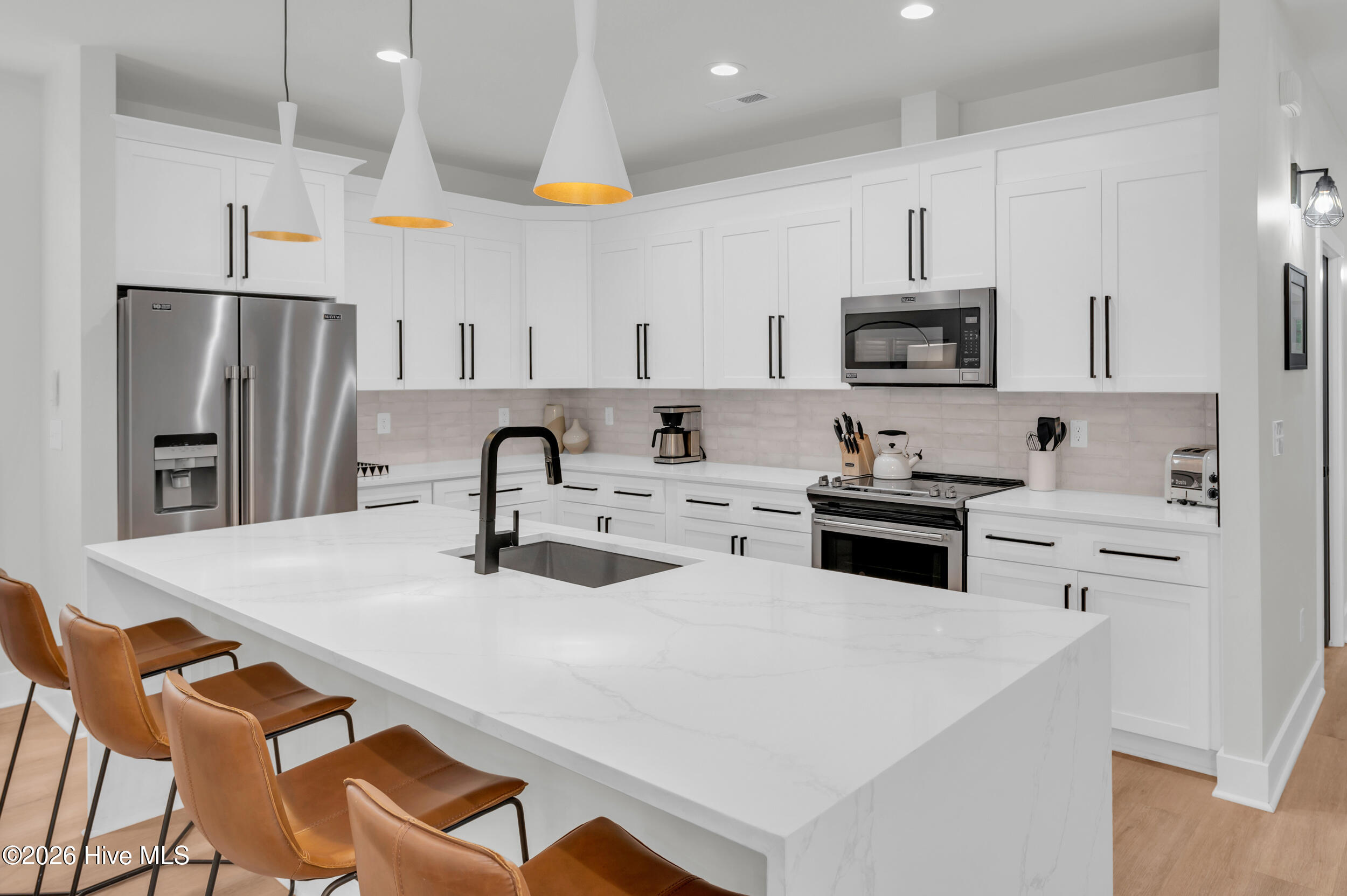 100553113 | Photo 10