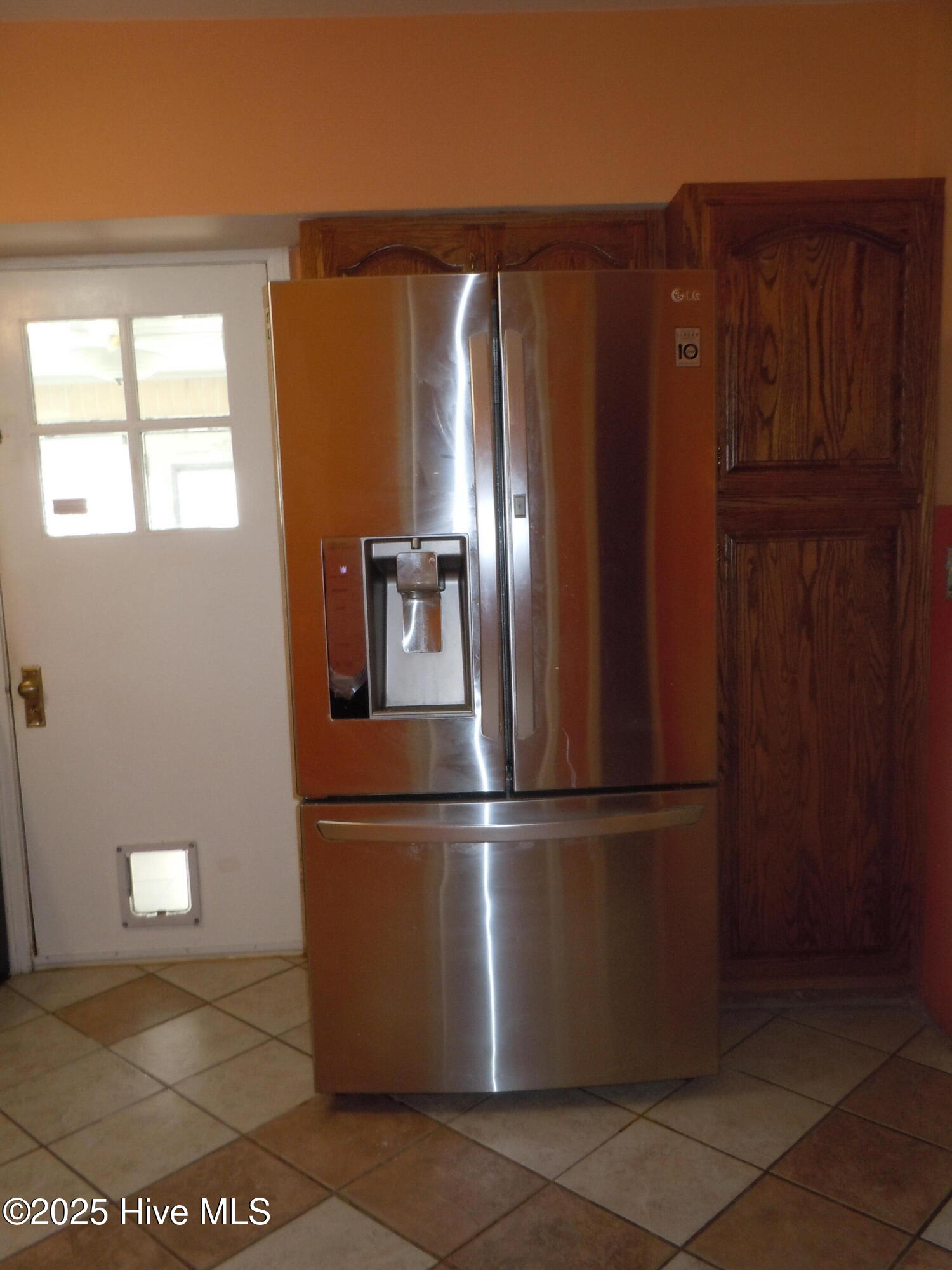 100536293 | Photo 15