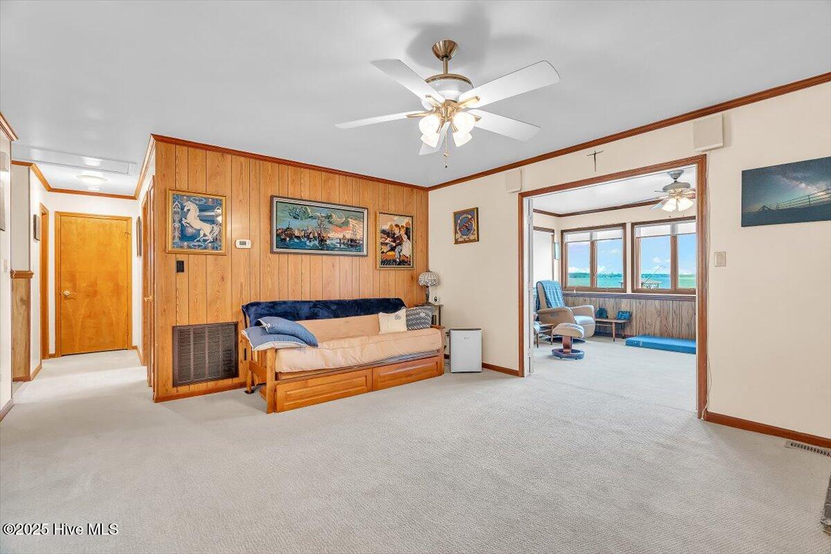 100546350 | Photo 28