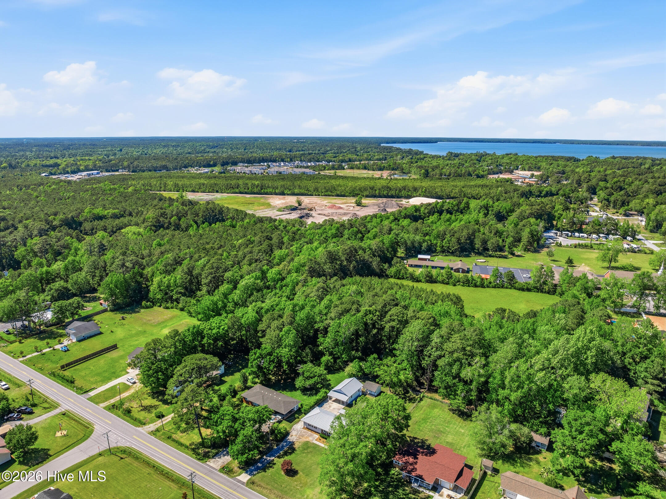 100570664 | Photo 54