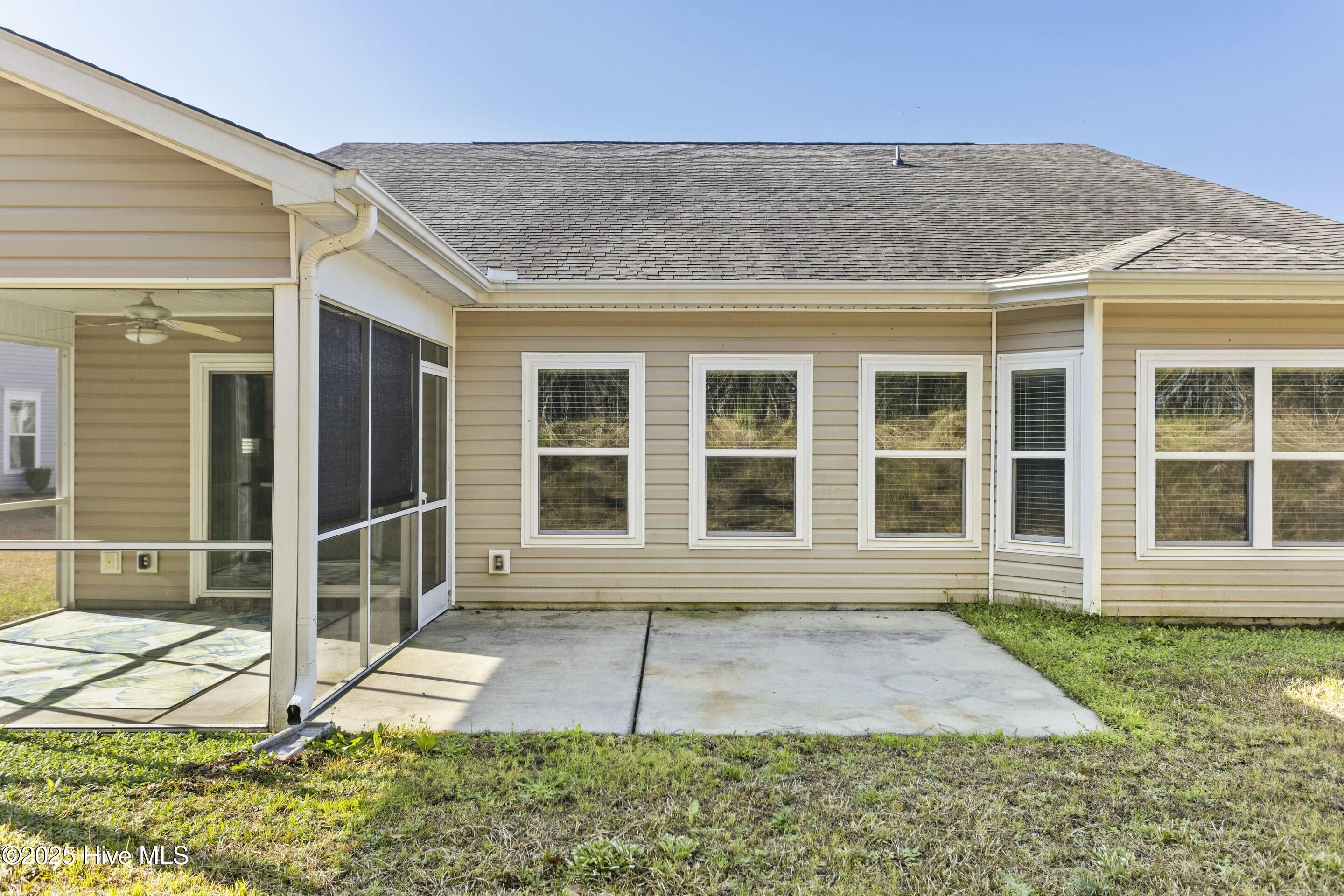 100494630 | Photo 39