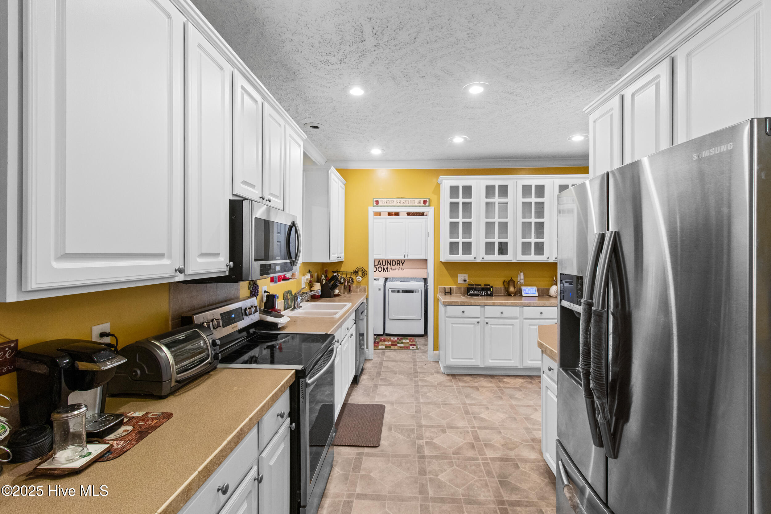 100552481 | Photo 25