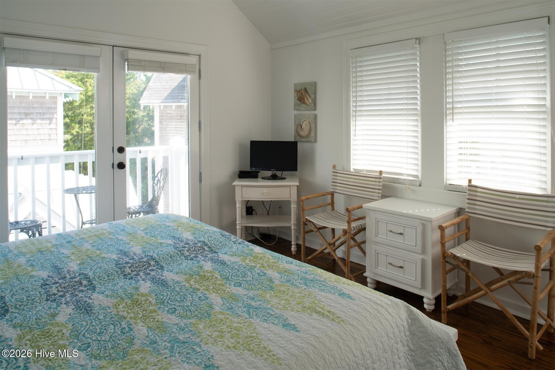 100559569 | Photo 35