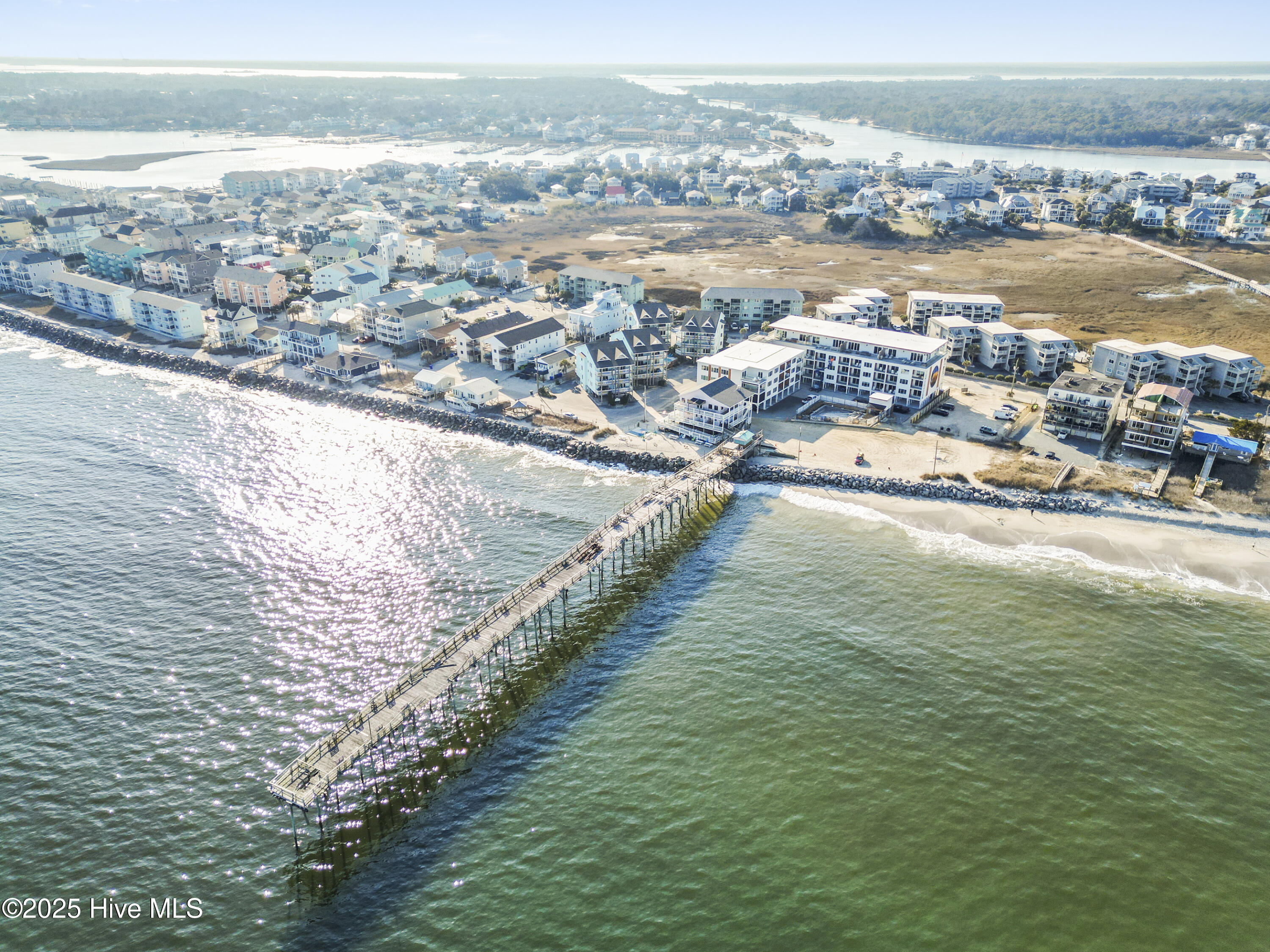 100548338 | Photo 47