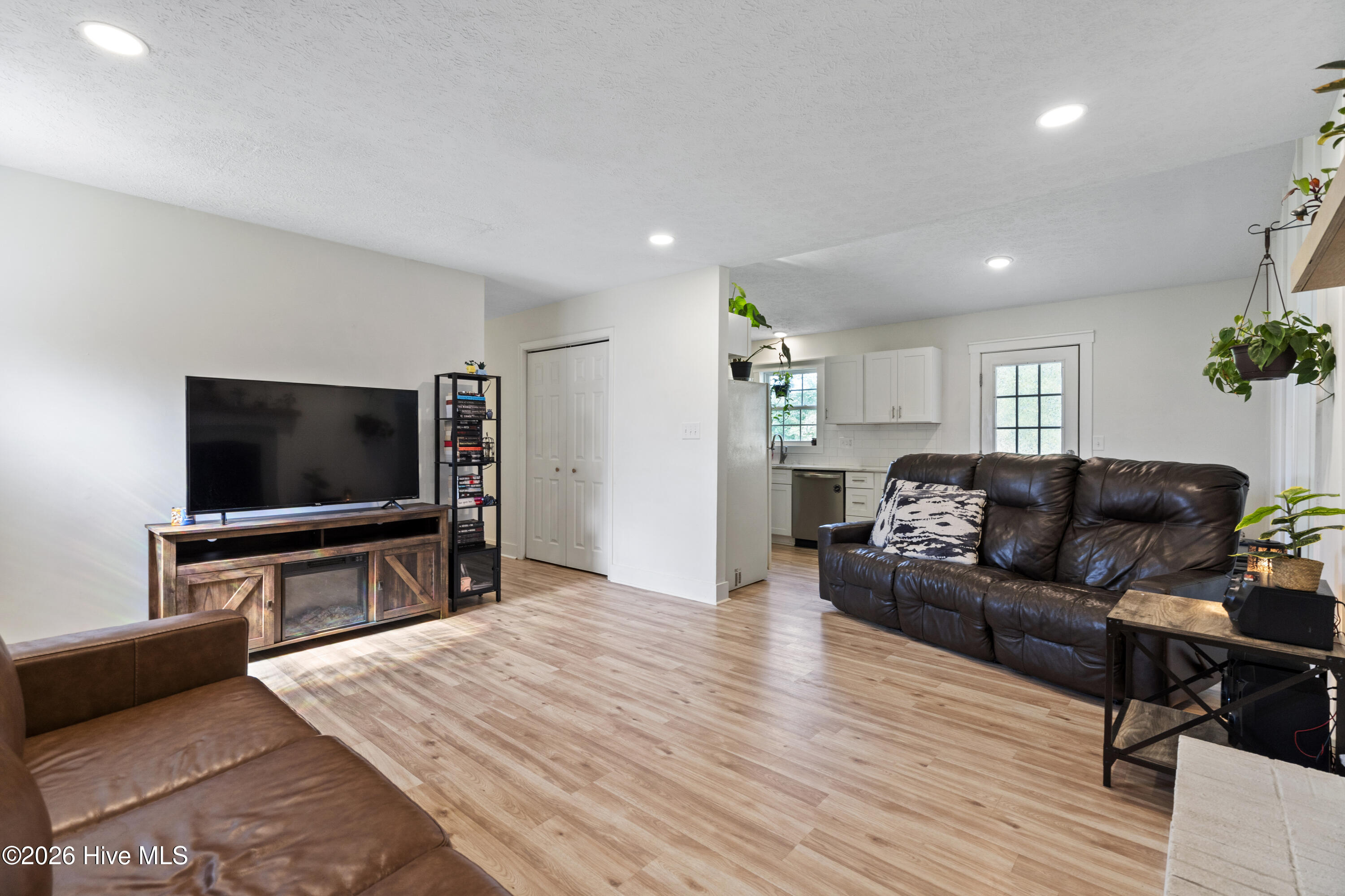 5th image of 111 Pirates Ln, Havelock, NC 28532 | MLS# 100596032
