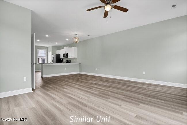 100542683 | Photo 11