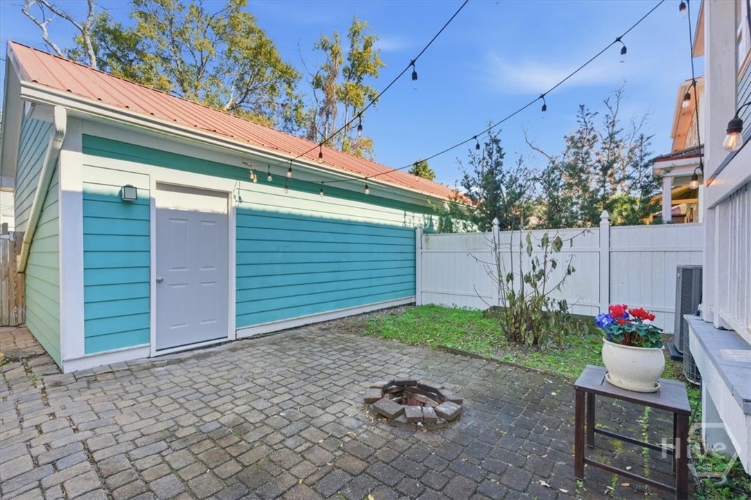Courtyard, anf Garage Entry