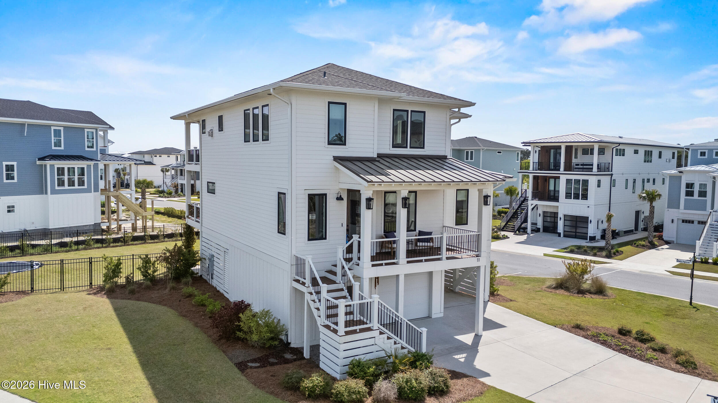 100551268 | Photo 69