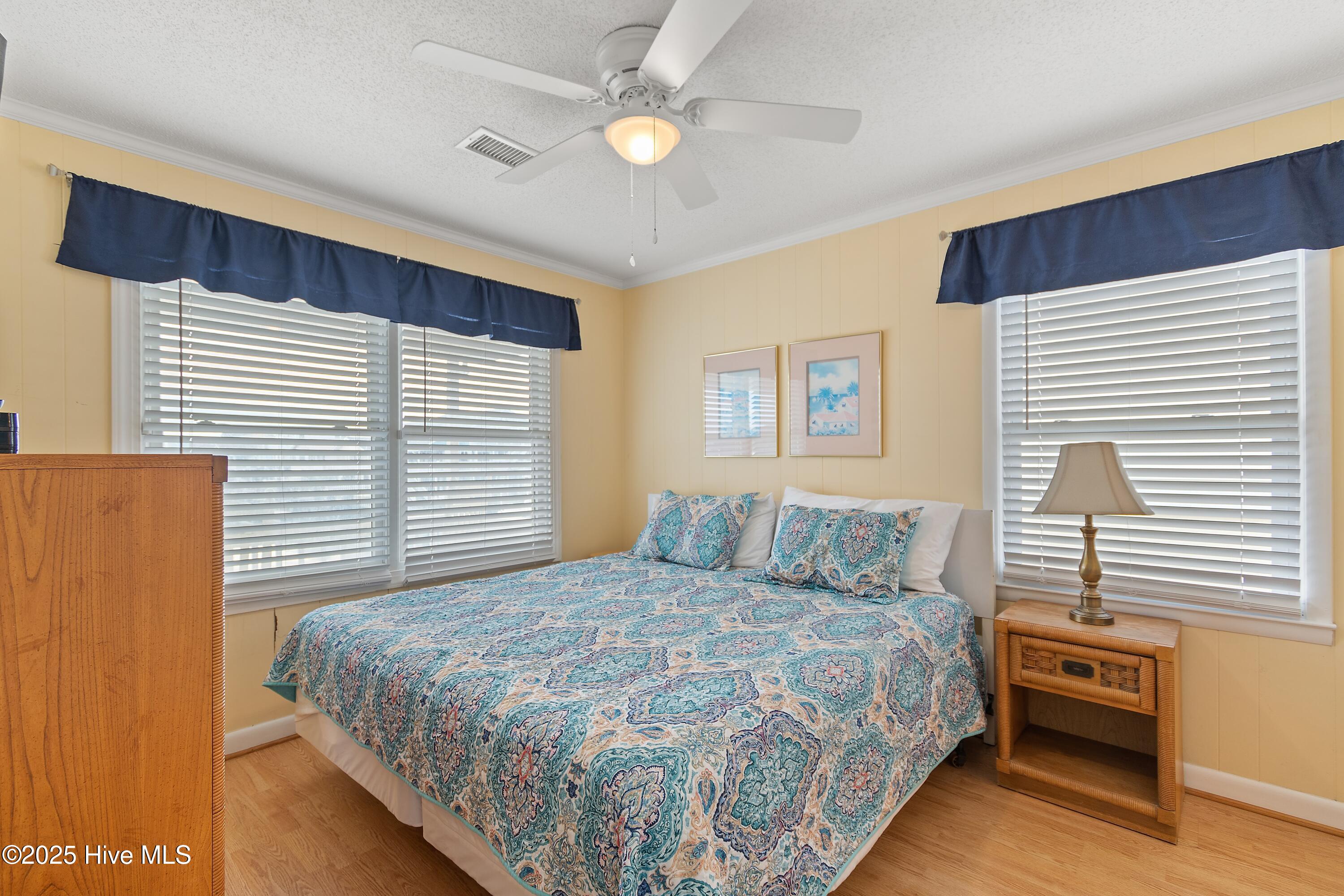 100543177 | Photo 31