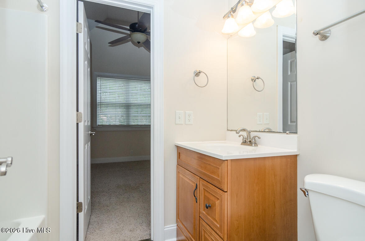 100556444 | Photo 25