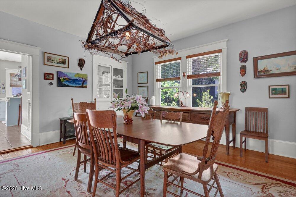 100566675 | Photo 12