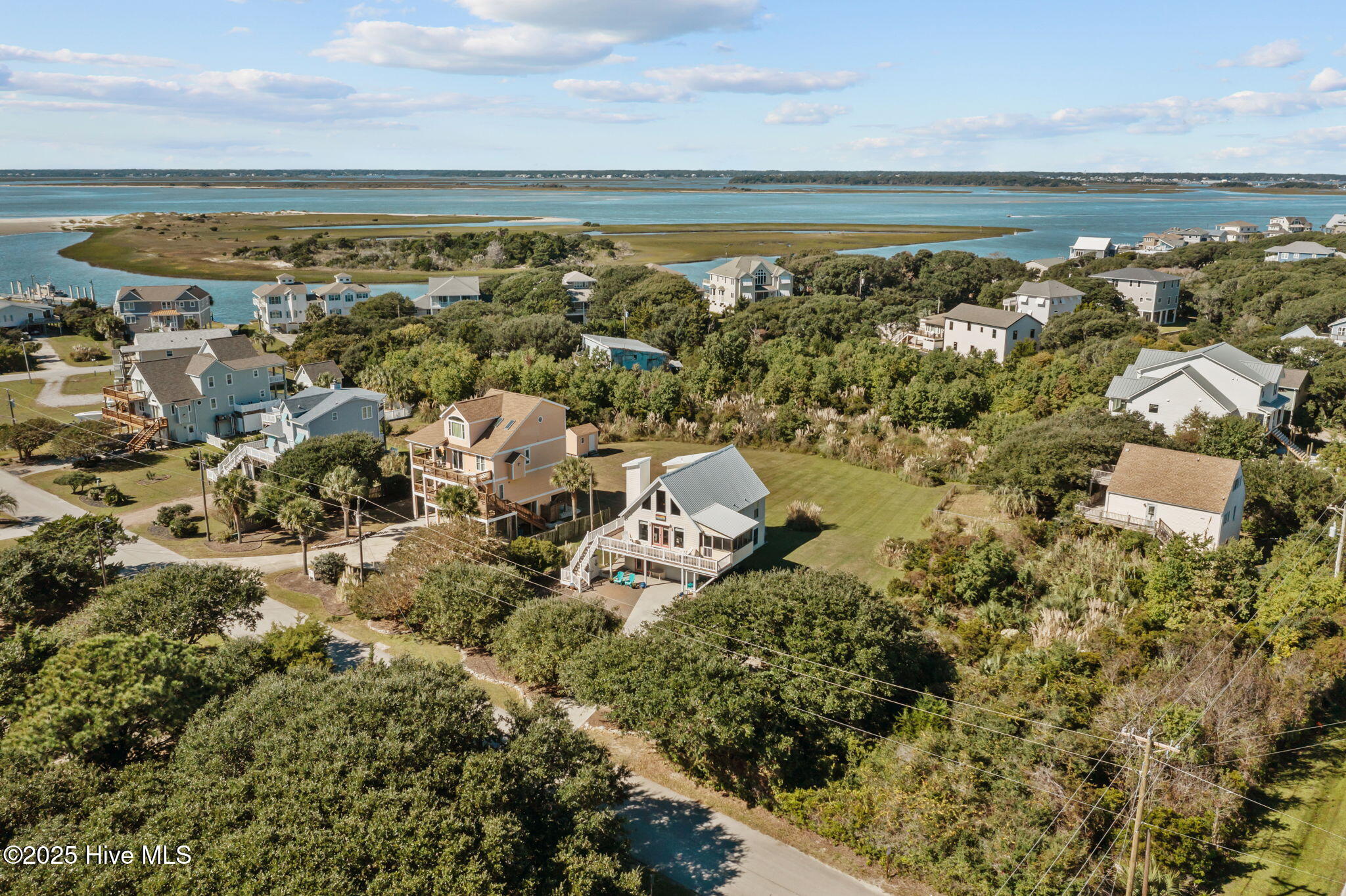 100537997 | Photo 45