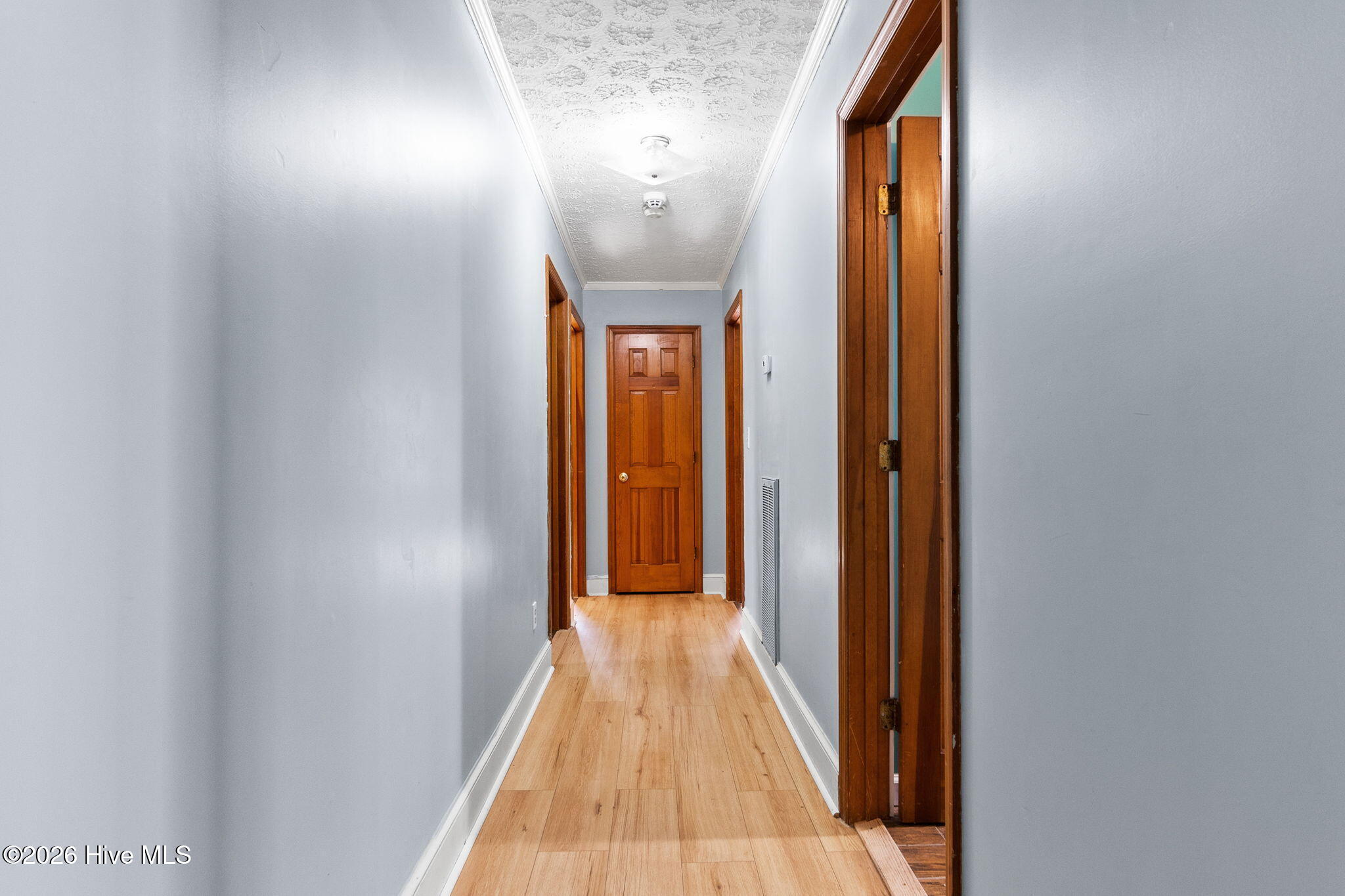 100560664 | Photo 17