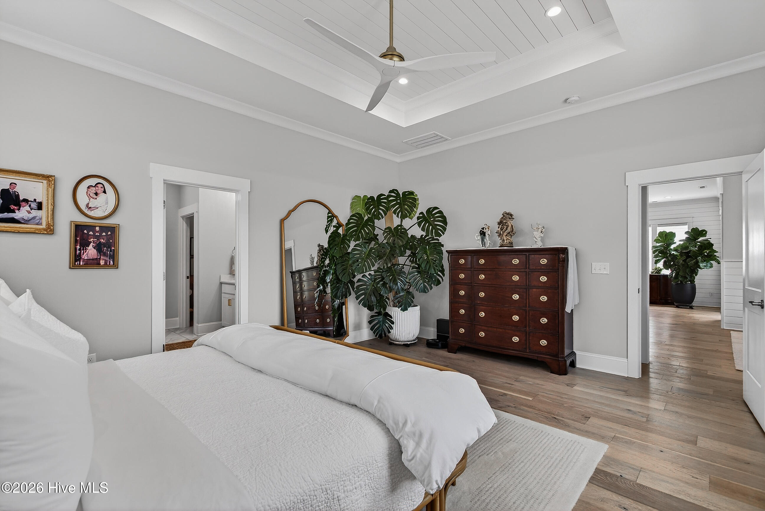 100564541 | Photo 29