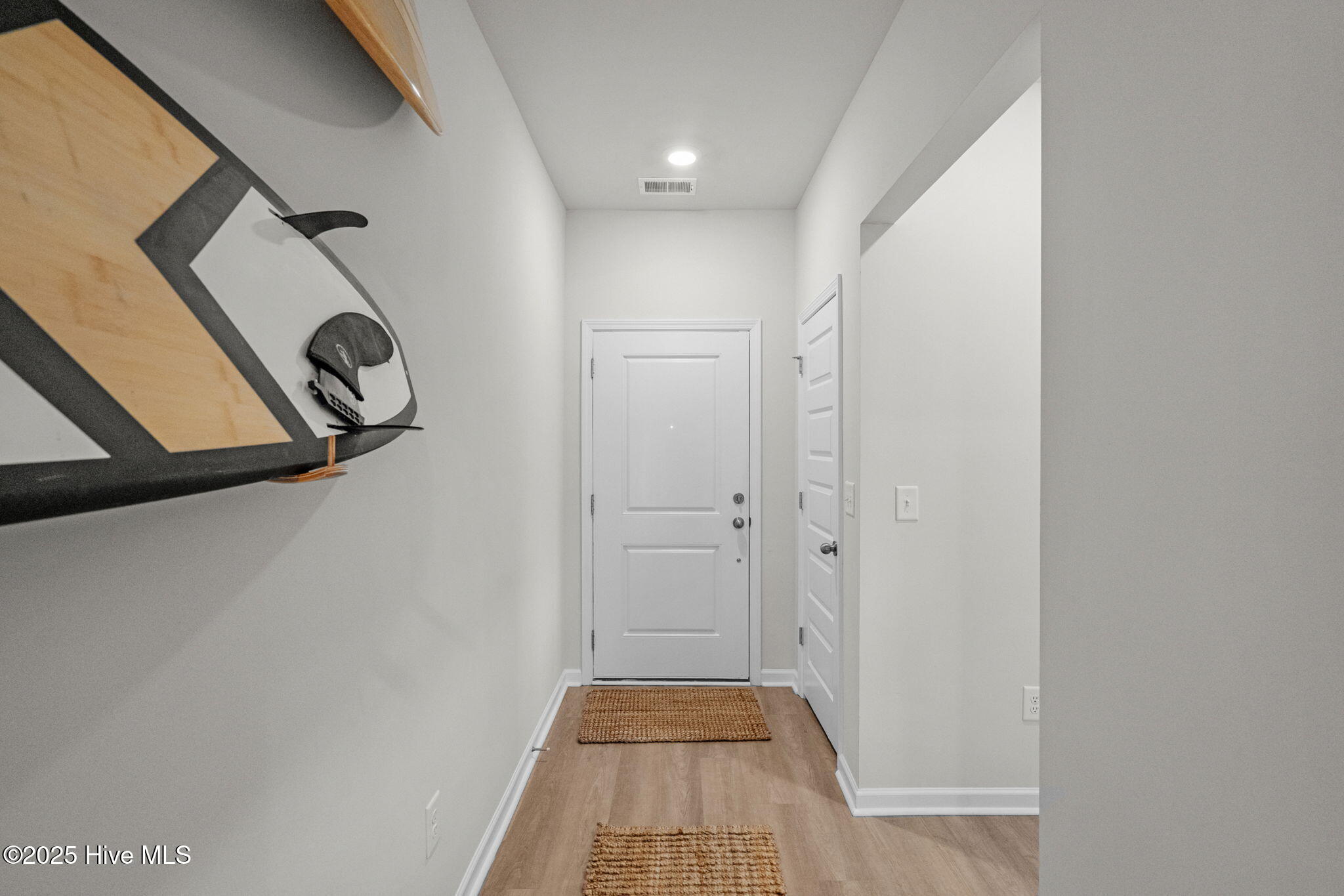 11-web-or-mls-967 Bourne Dr SW 8