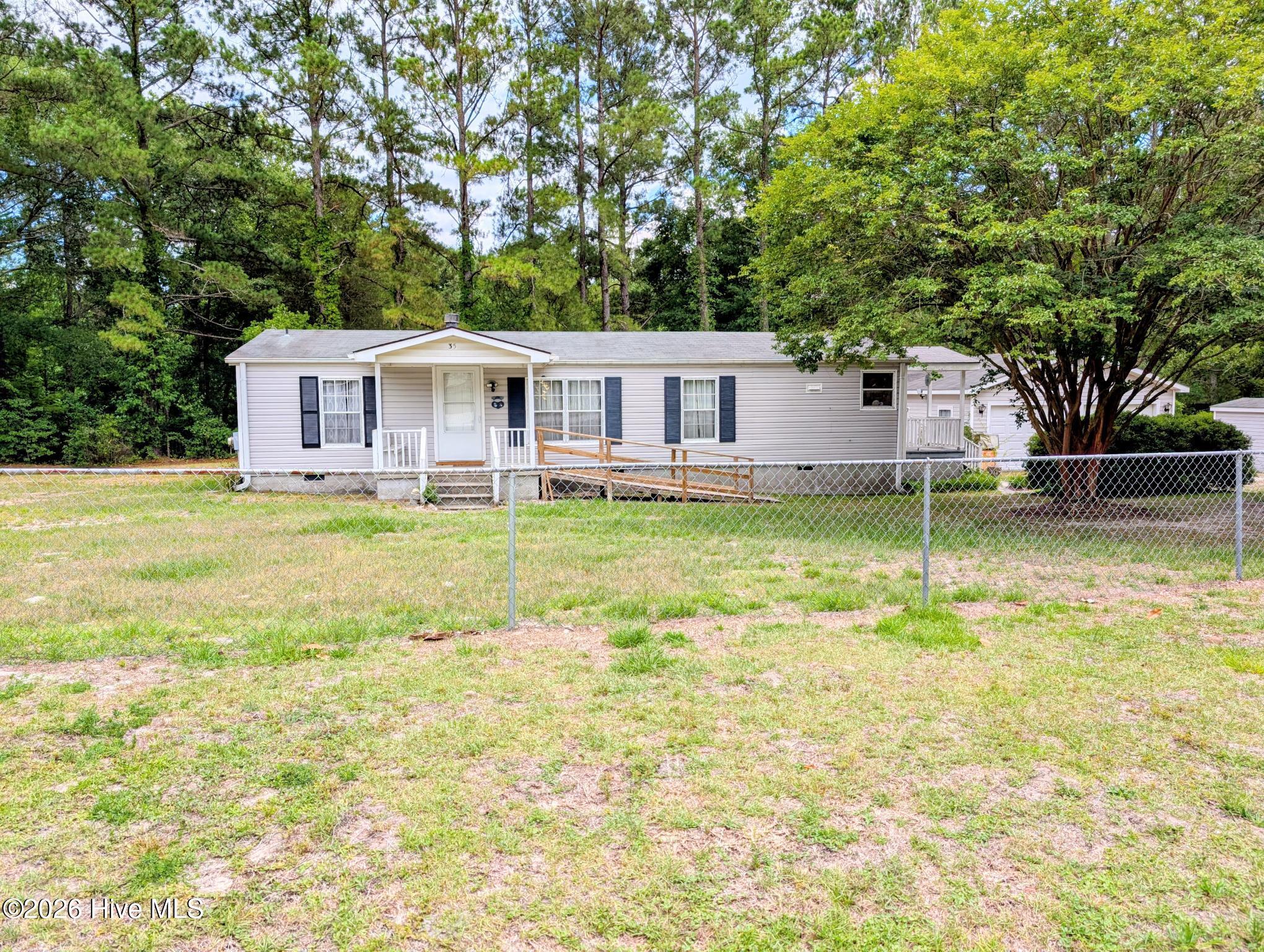 Photo 2 of Manufactured home for sale at 35 Saddle Ridge Rd, Currie, NC 28435 | MLS# 100585060 | Listing updated on 2026-09-03