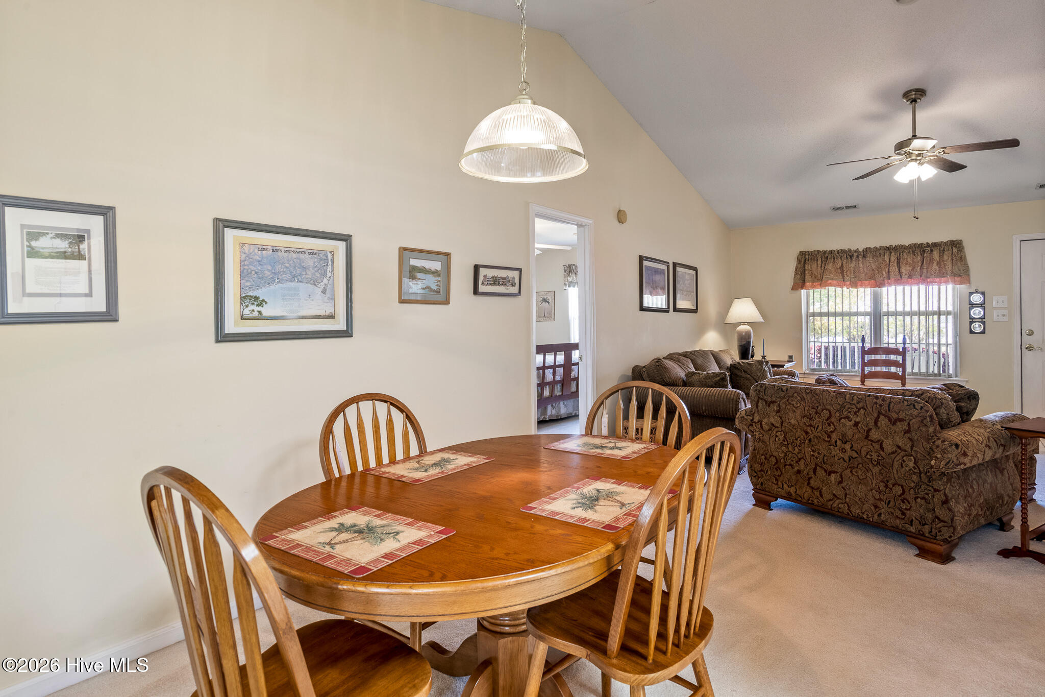 100566913 | Photo 17