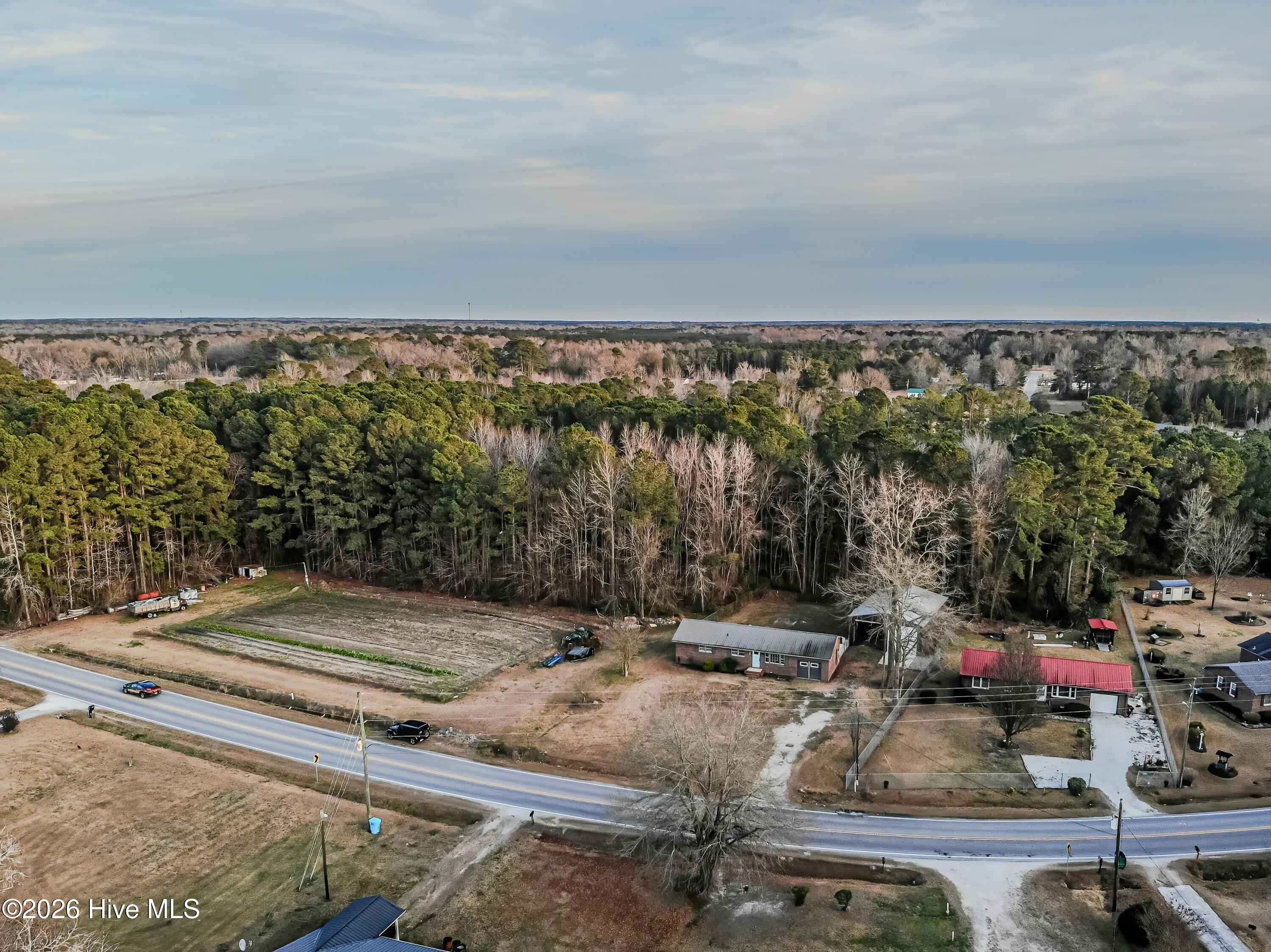 100549124 | Photo 61