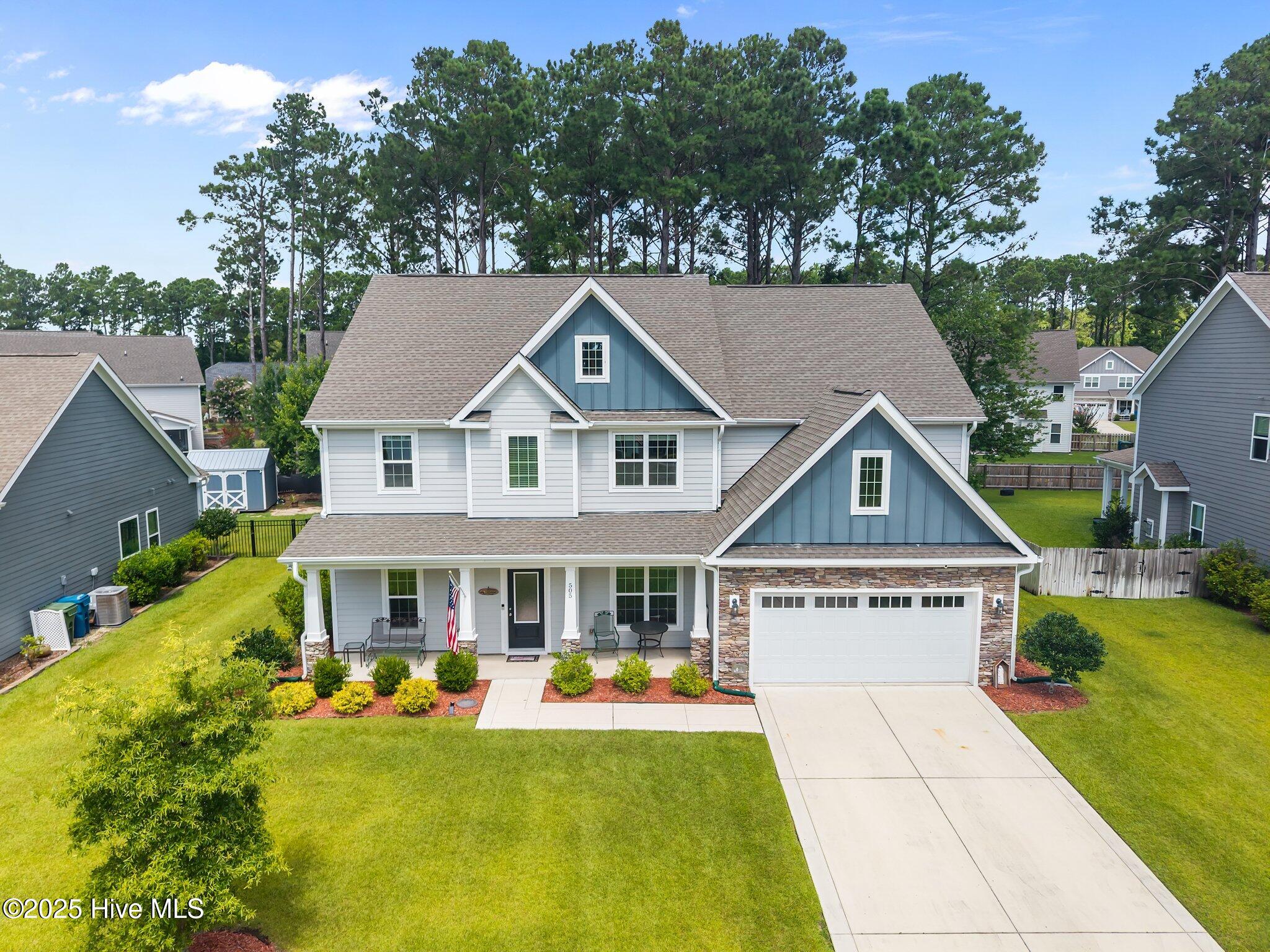 100518510 | Photo 42