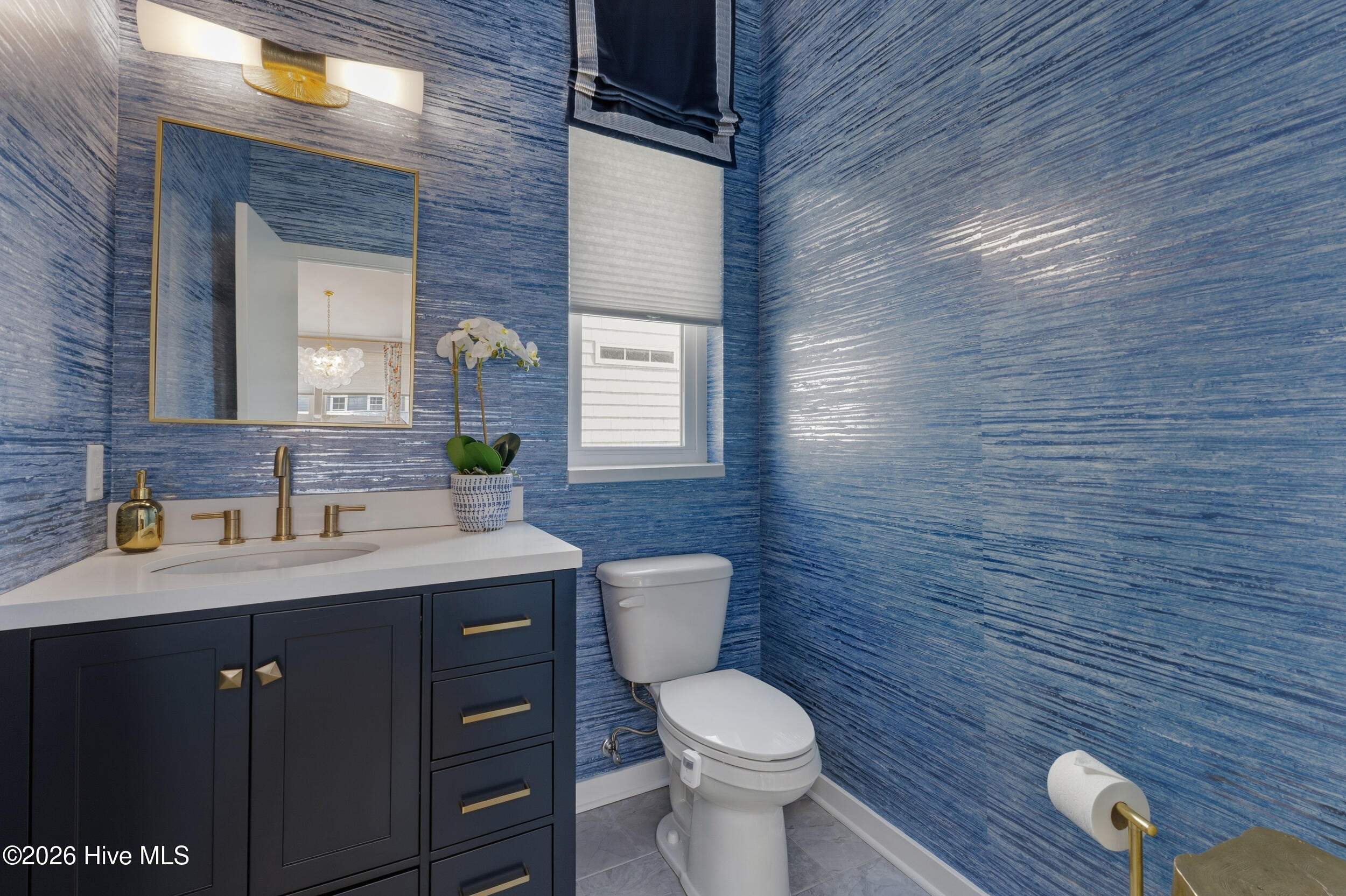 100558032 | Photo 34