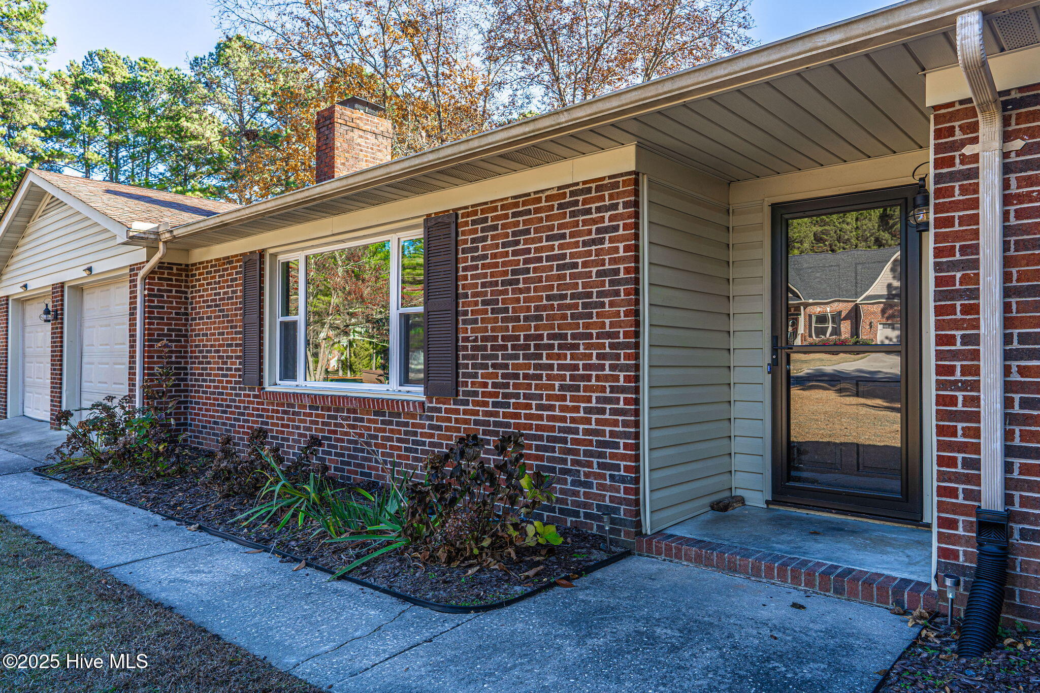 Homes for sale in Whispering Pines, NC | 255 Foxcroft Rd, Whispering Pines, NC 28327 | MLS# 100542128