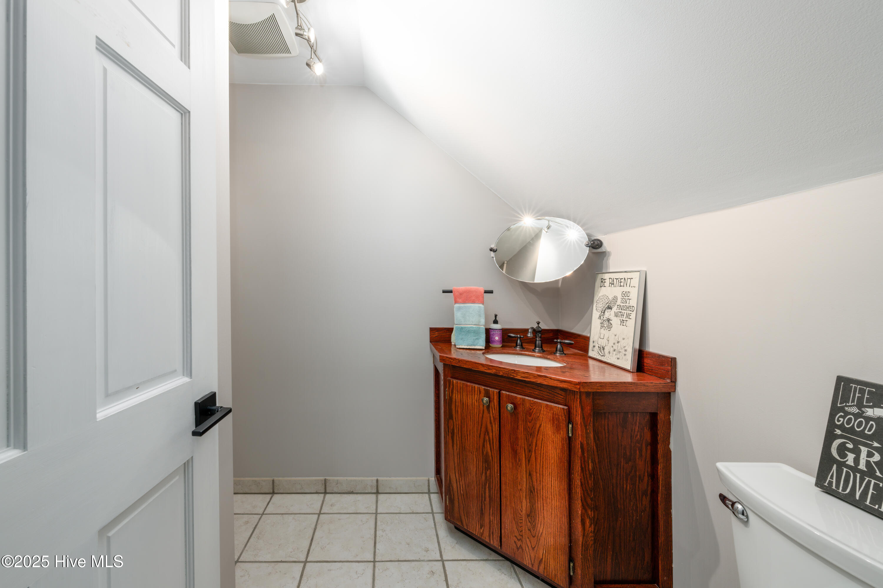 100544767 | Photo 40