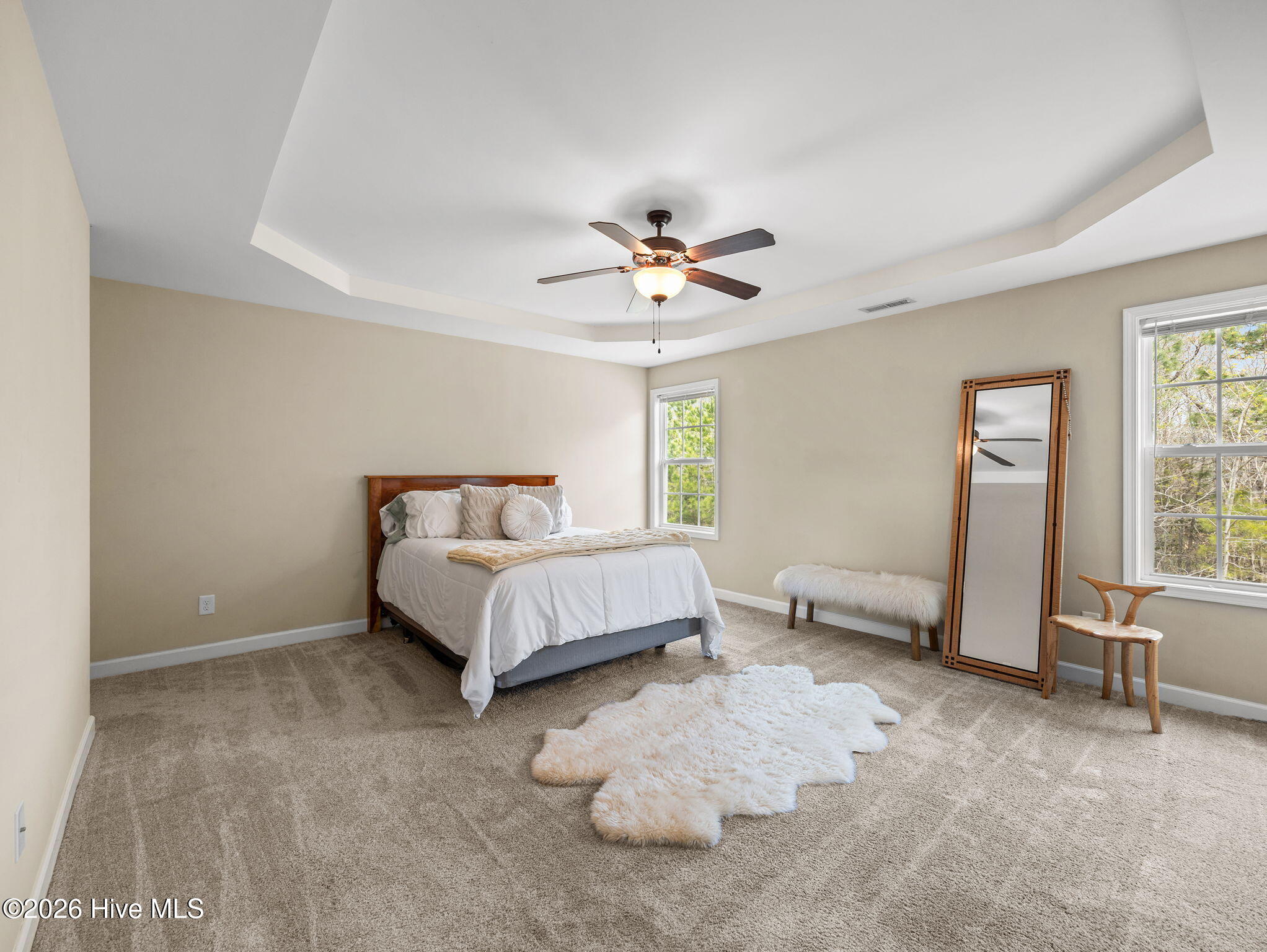 100562317 | Photo 25