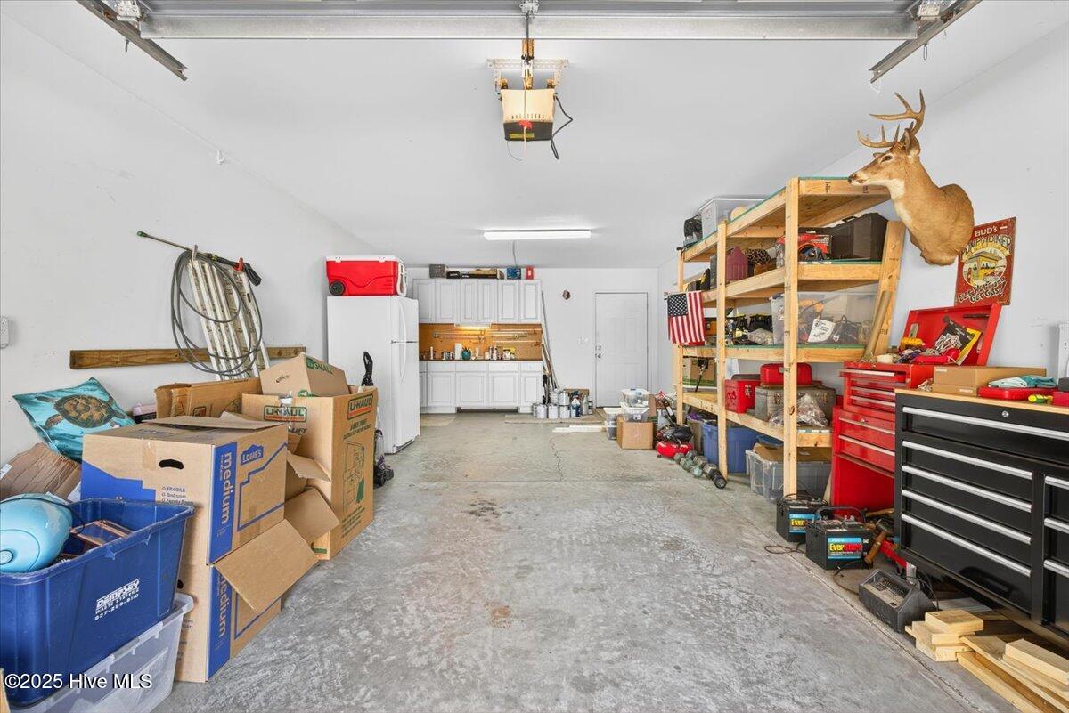 100539845 | Photo 36