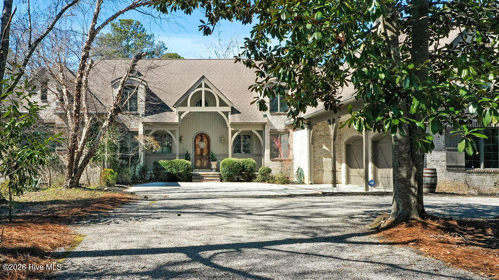 100564190 | Photo 77