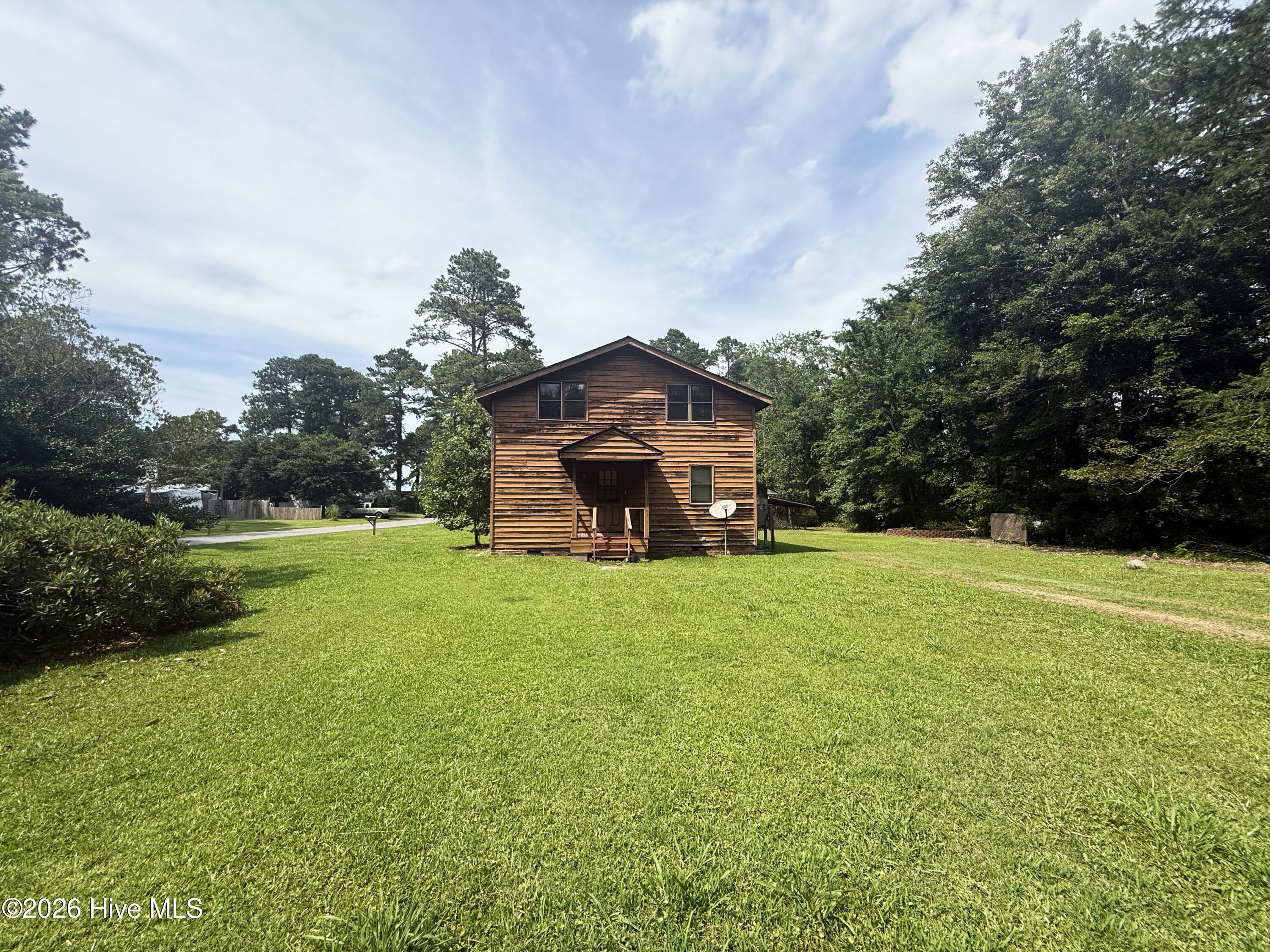 Listing Photo 100592303