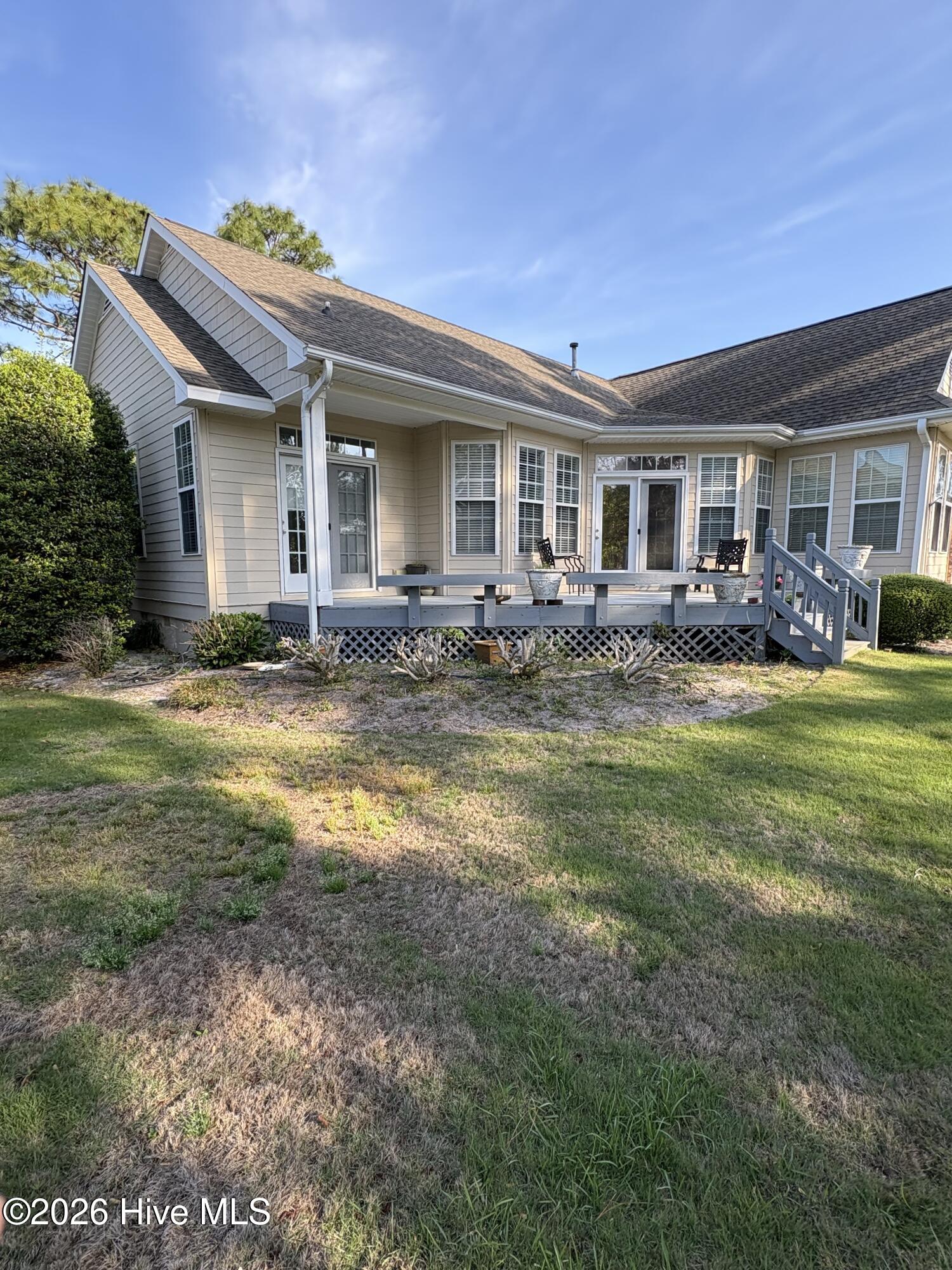 100567927 | Photo 12