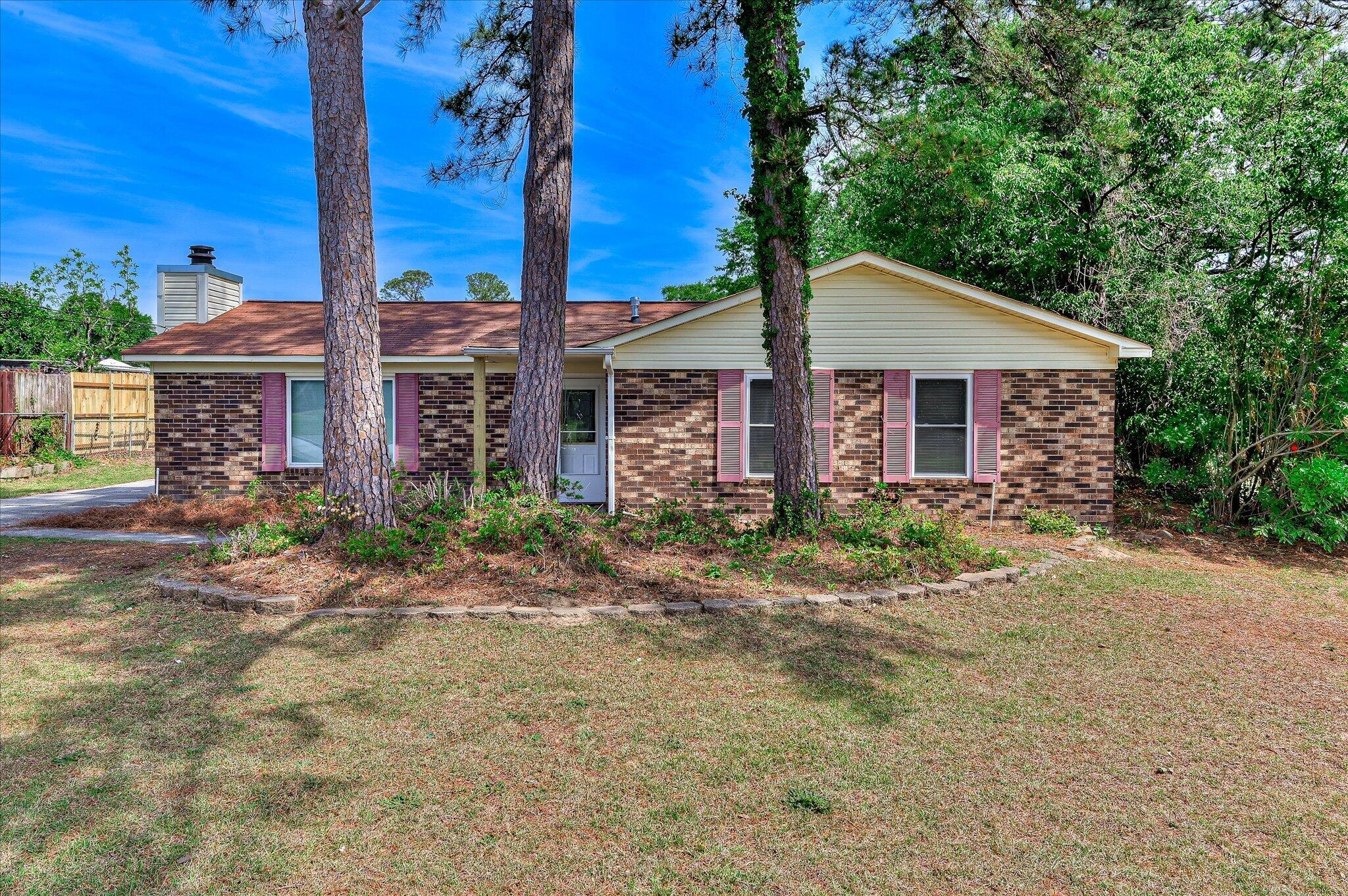 Listing Photo 98255957