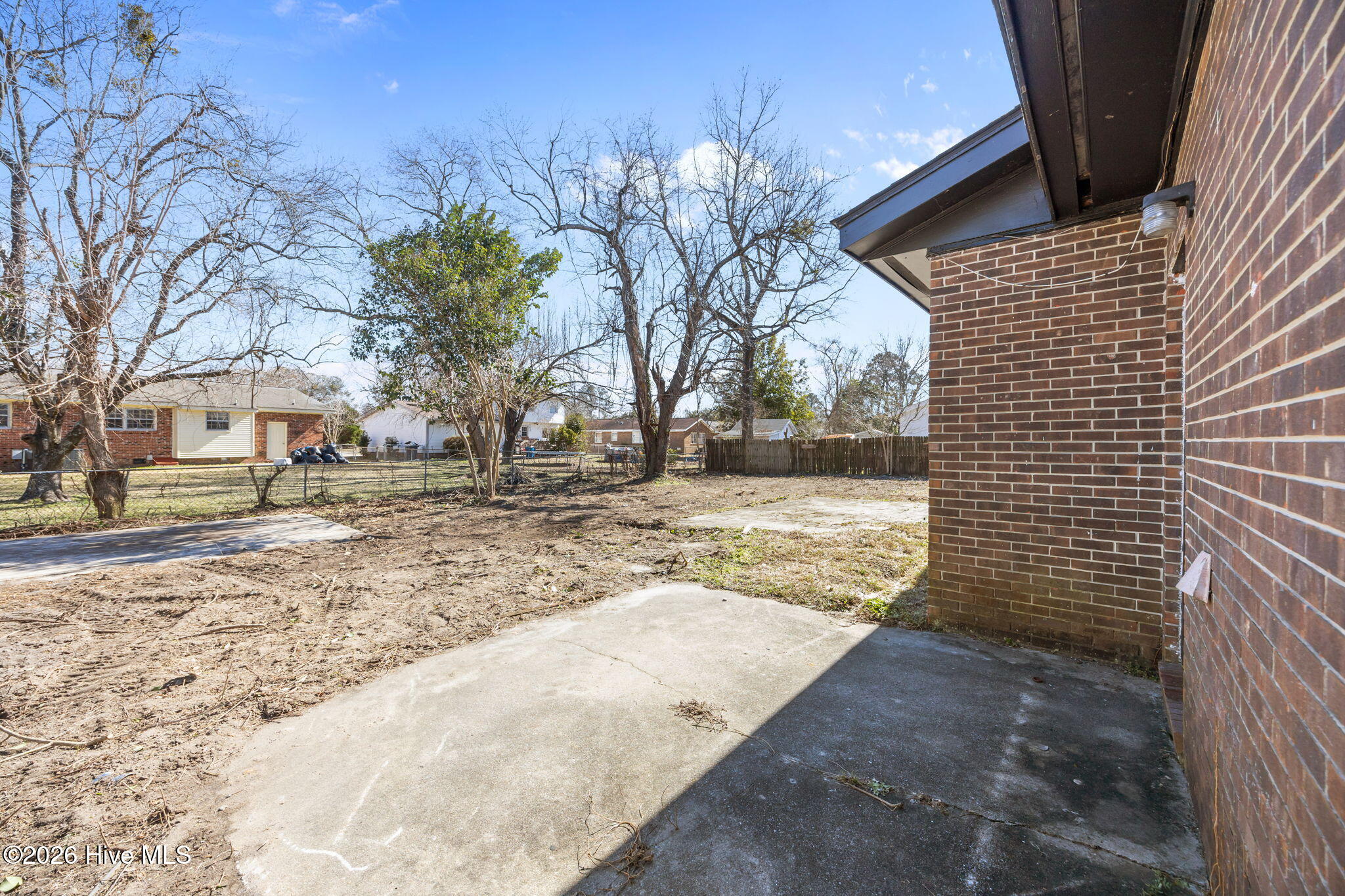 100553623 | Photo 40