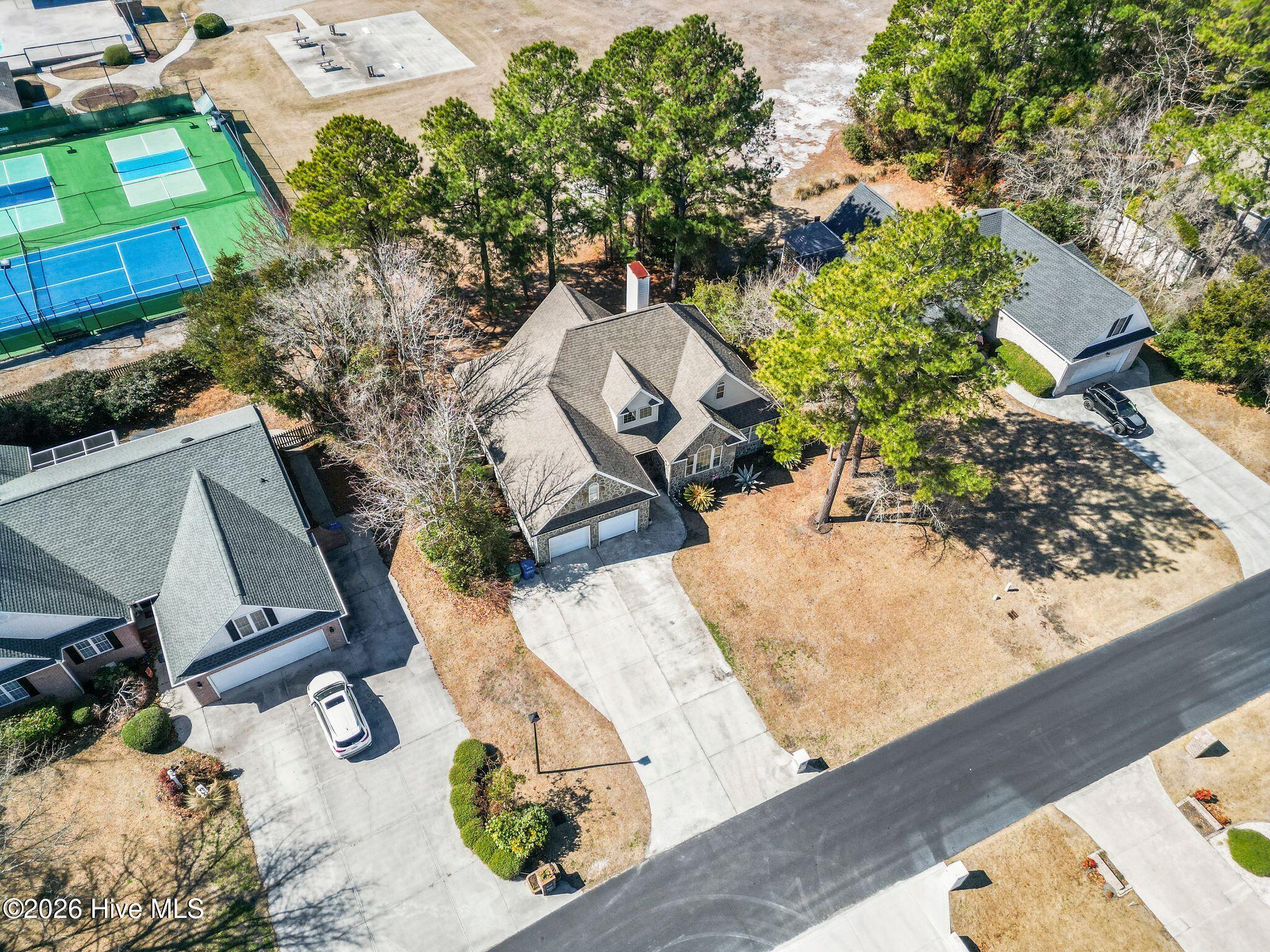 100554284 | Photo 52